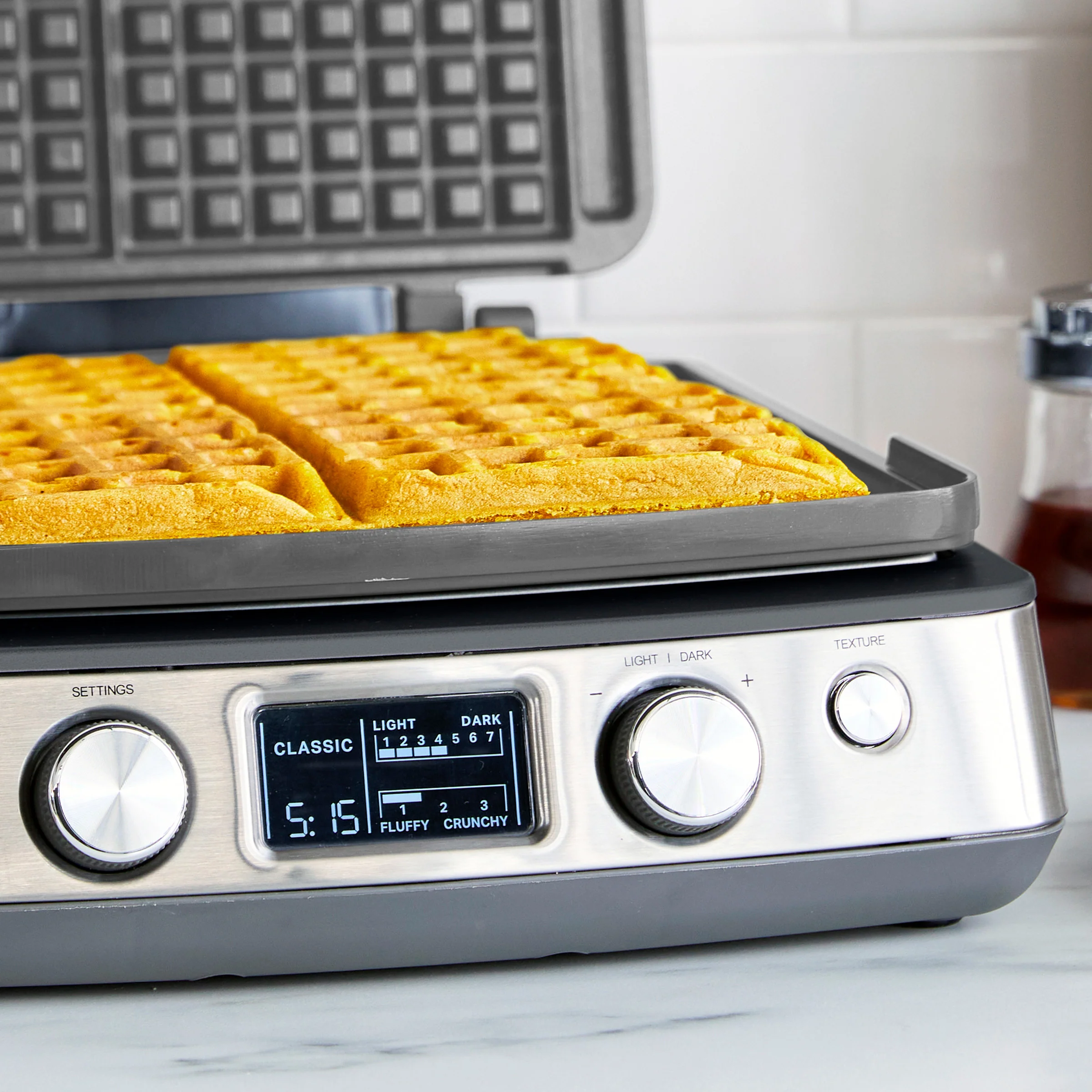 Elite Ceramic Nonstick 4-Square Waffle Maker | Graphite