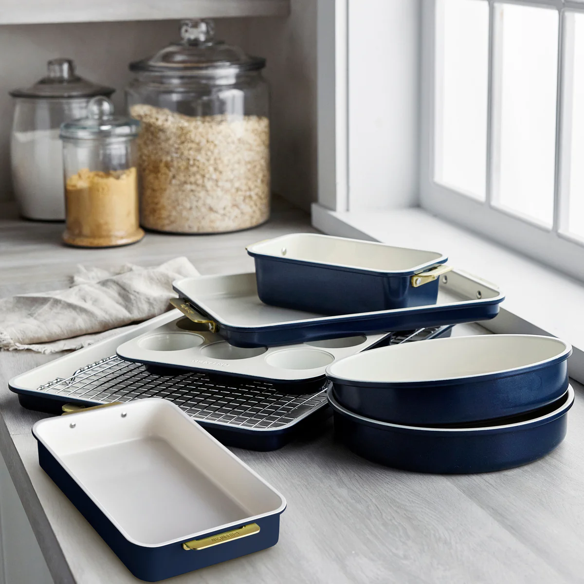 Reserve Bakeware 8-Piece Set | Twilight