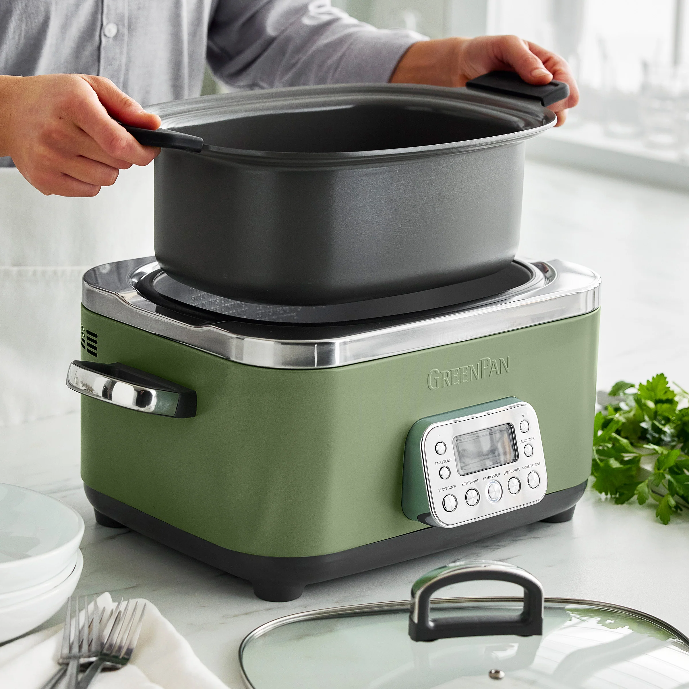 Elite 14-in-1 6-Quart Slow Cooker | Sage