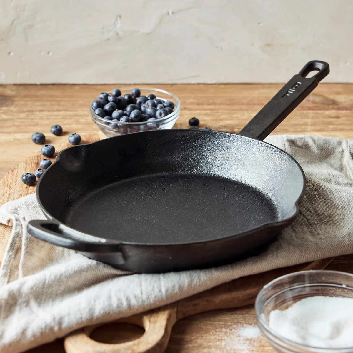 Bobby Flay by GreenPan 10 Cast Iron Frypan