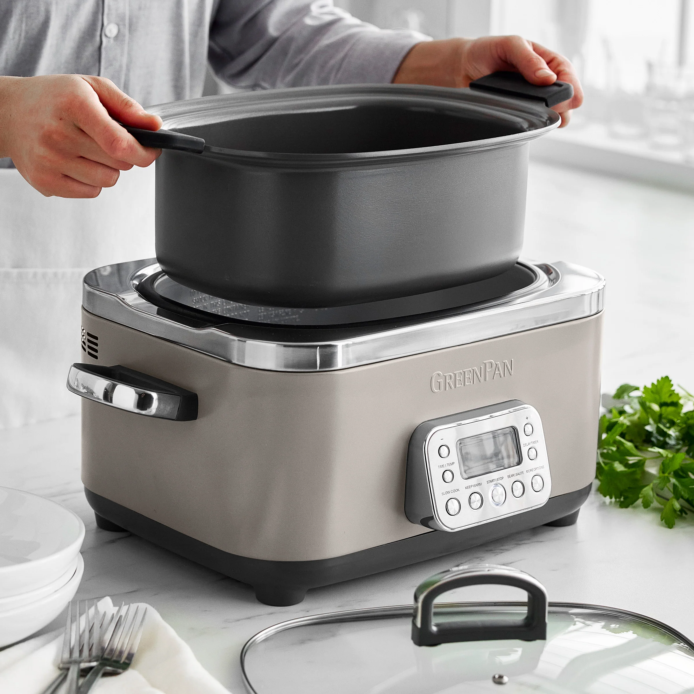 Elite 14-in-1 6-Quart Slow Cooker | Clay