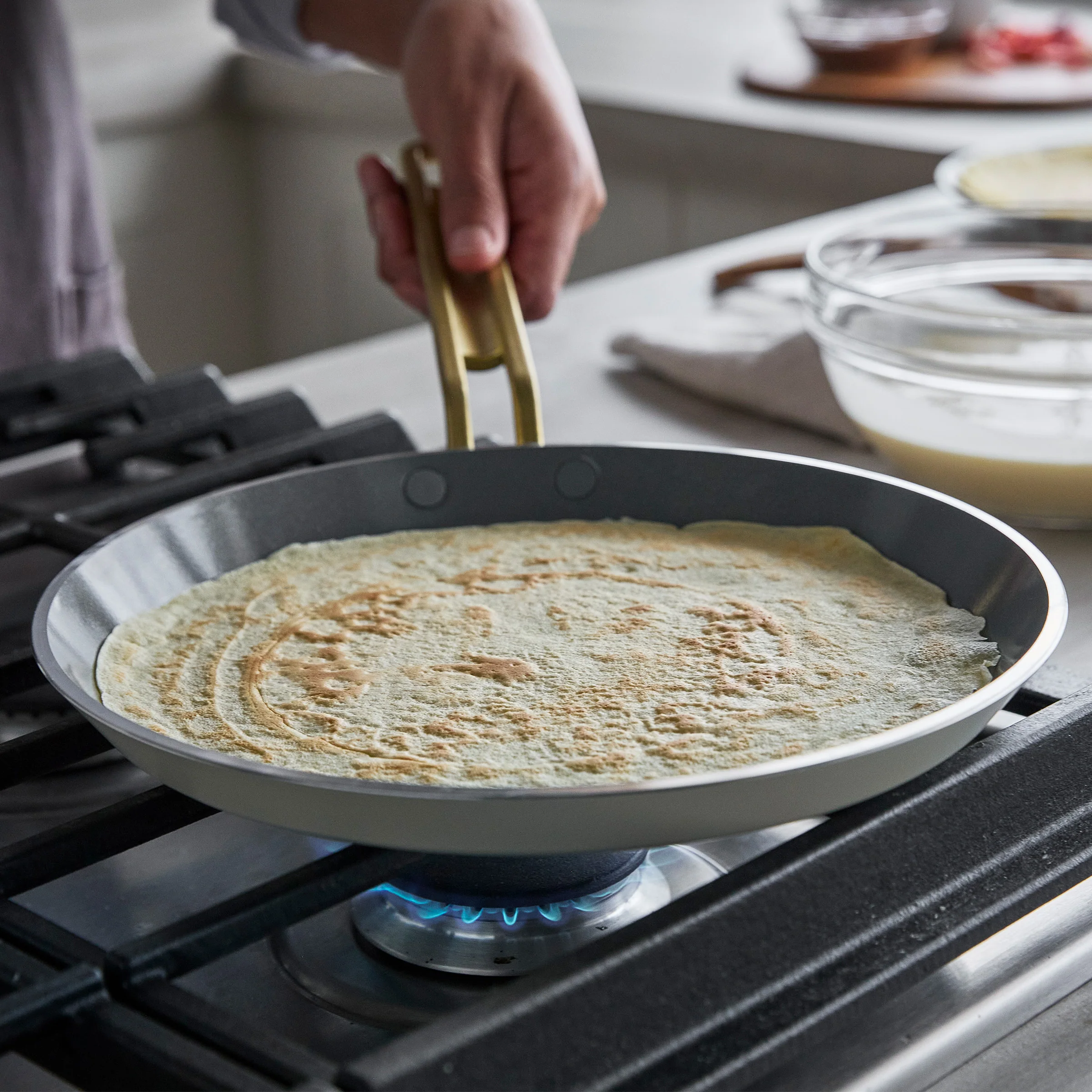 Stanley Tucci™ Ceramic Nonstick 10 Crepe and Omelette Pan | Carrara White