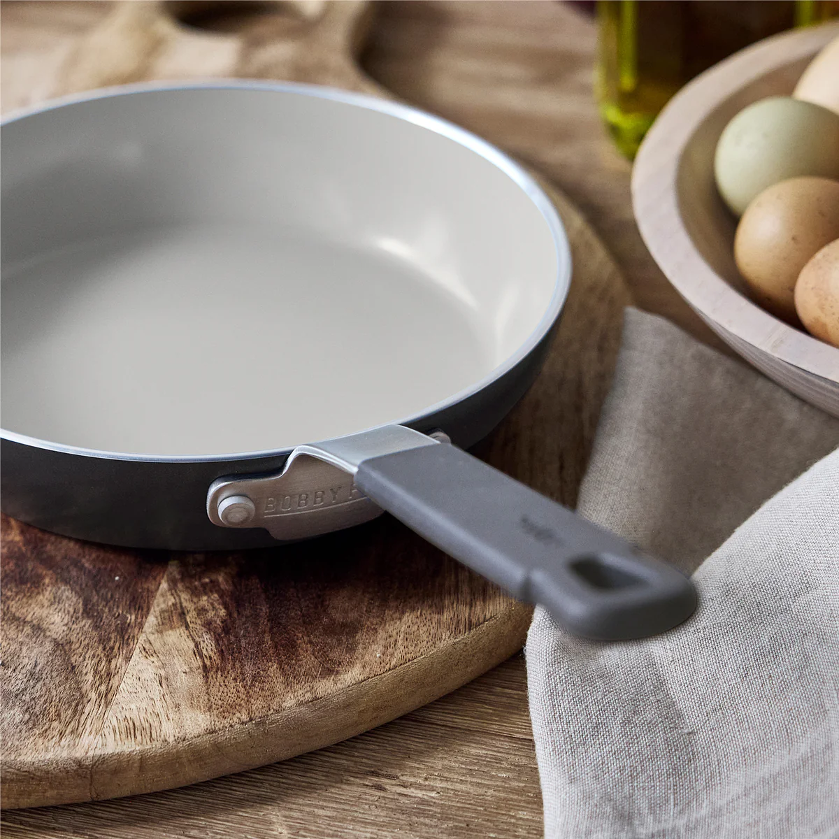 Bobby Flay by GreenPan Professional Ceramic Nonstick 8 Frypan | Graphite