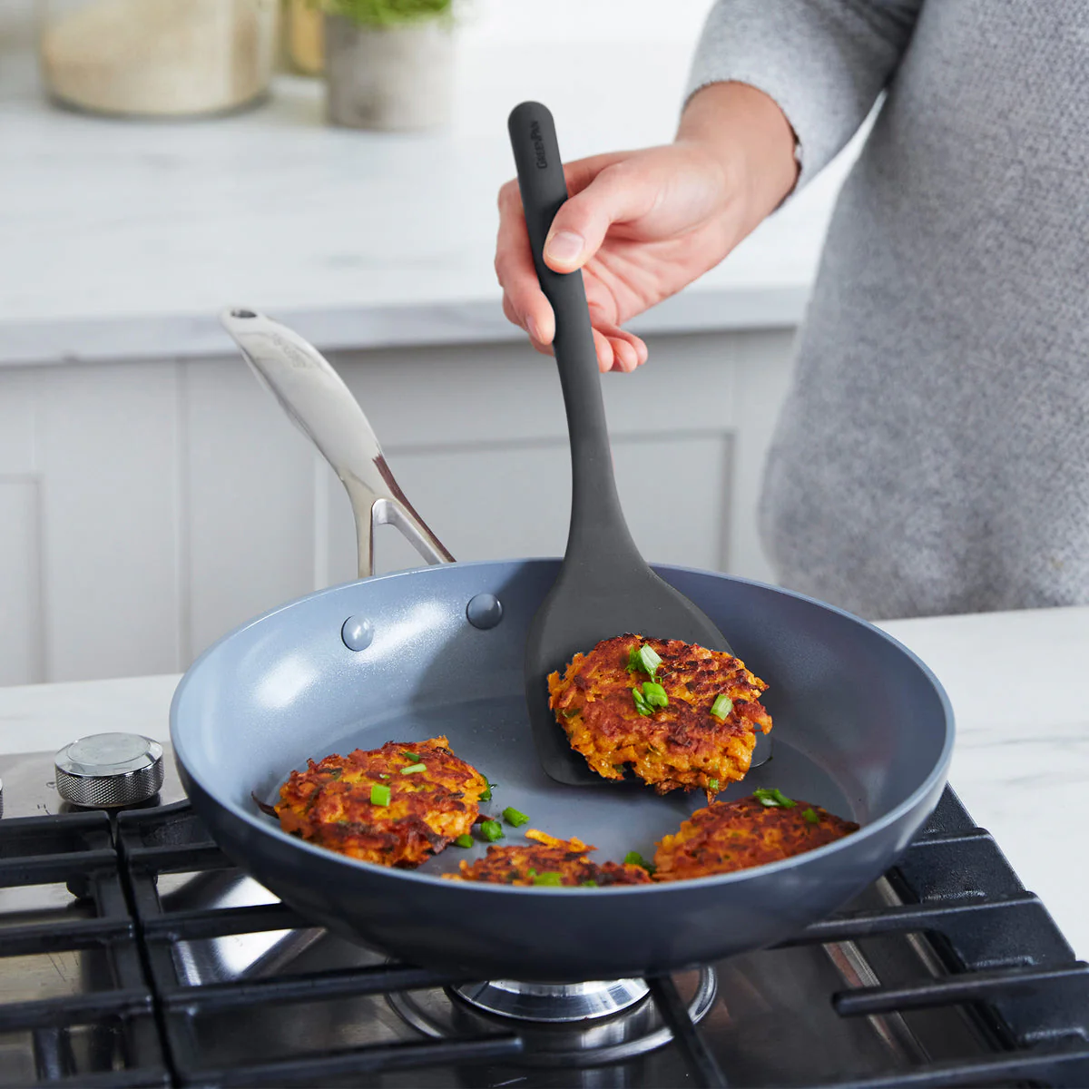 Platinum Silicone Solid Turner | Gray