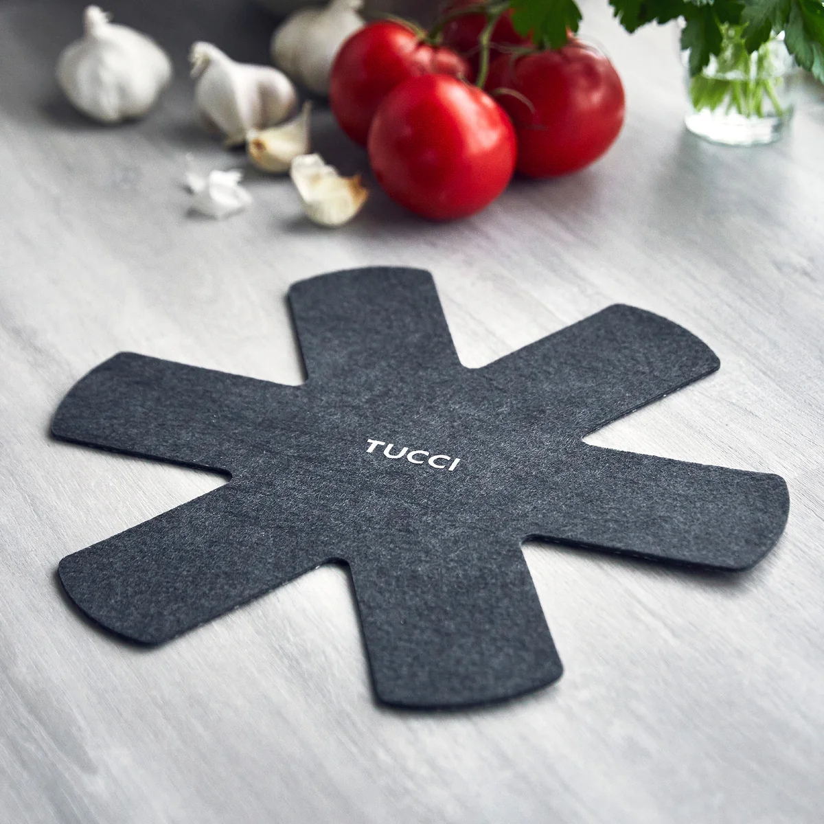 Stanley Tucci™ Ceramic Nonstick 4-Piece Frypan Set with The Tucci Cookbook | Carrara White