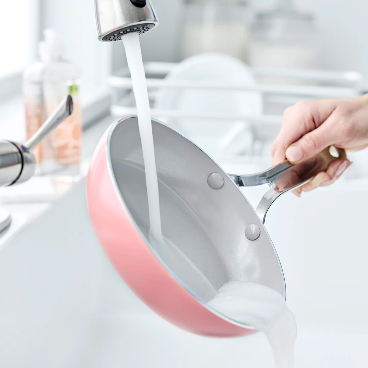 Nova Ceramic Nonstick 8 Frypan | Coral