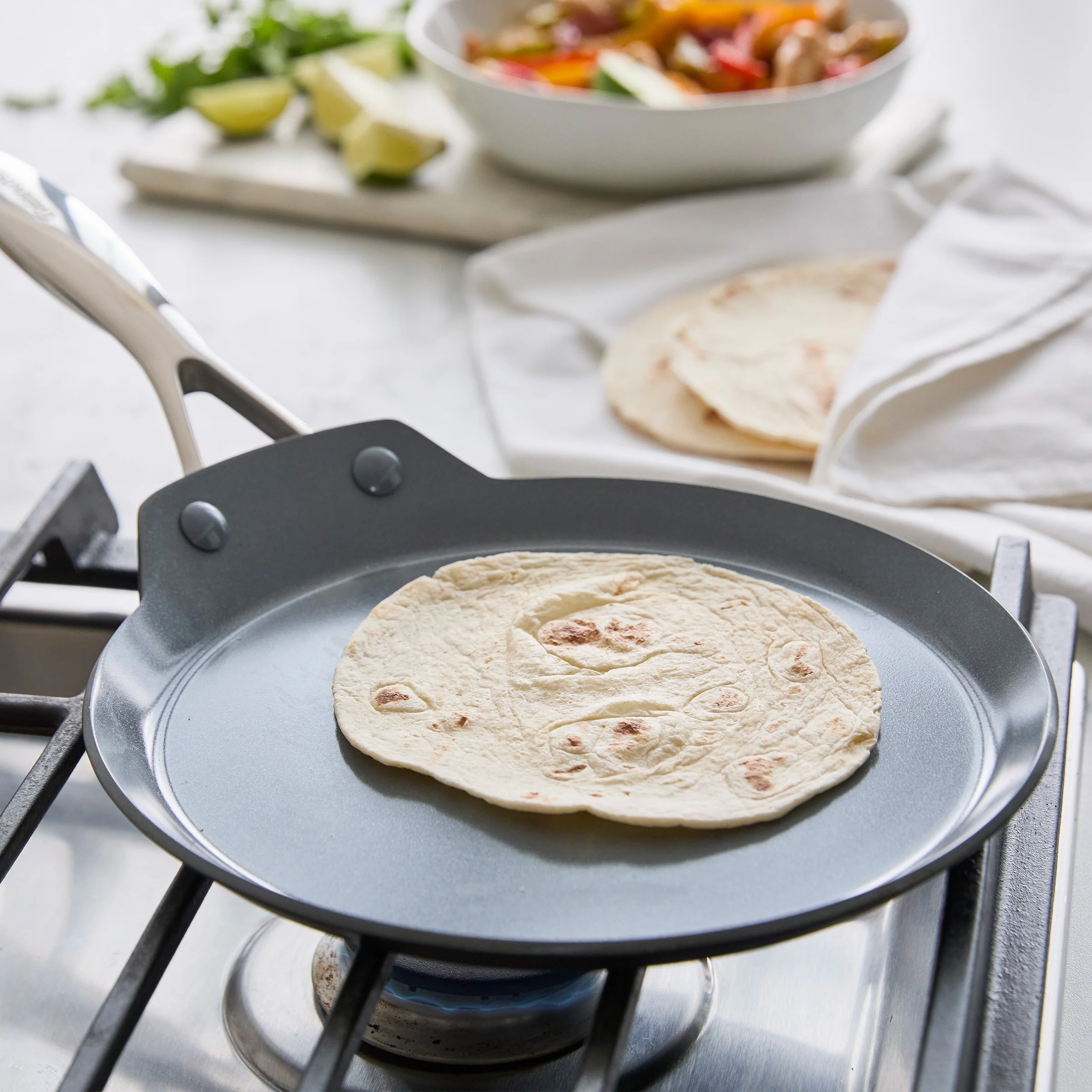 Valencia Pro Ceramic Nonstick 9.5 Crepe Pan