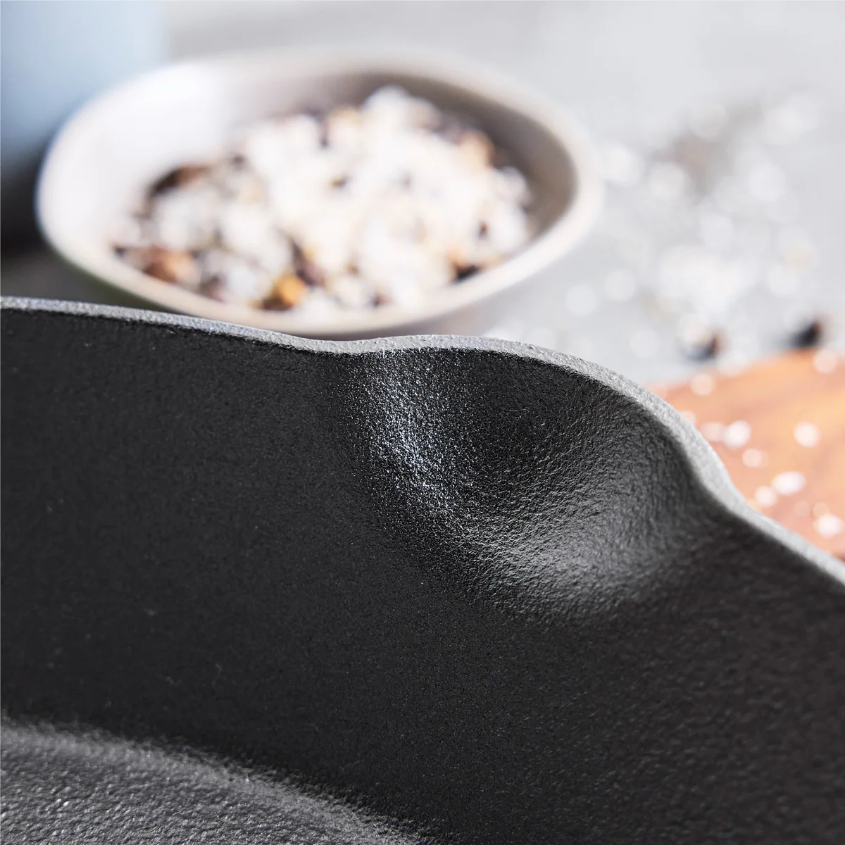 Bobby Flay by GreenPan 12 Cast Iron Frypan