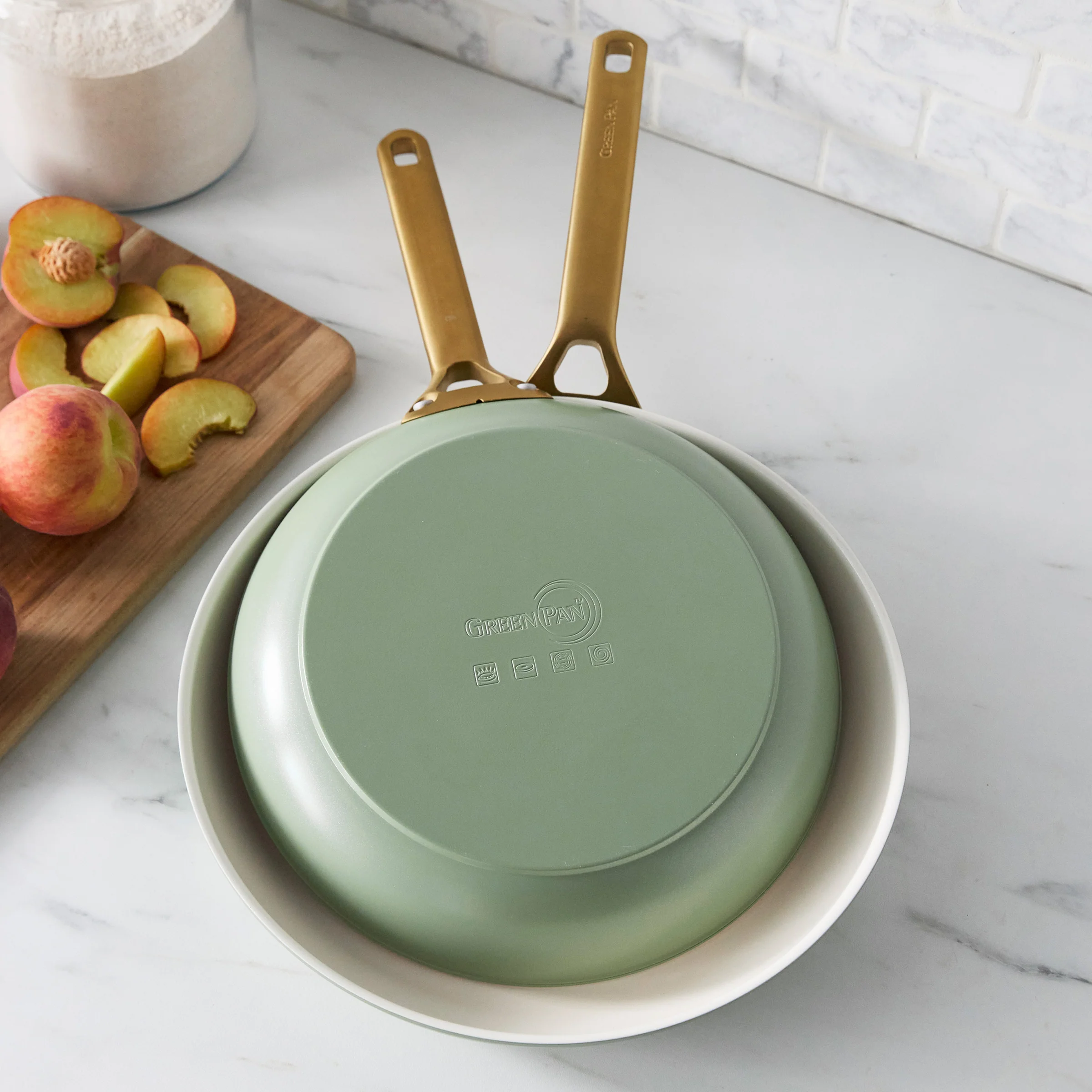 Reserve Pro 18-Piece Cookware & Bakeware Set | Sage