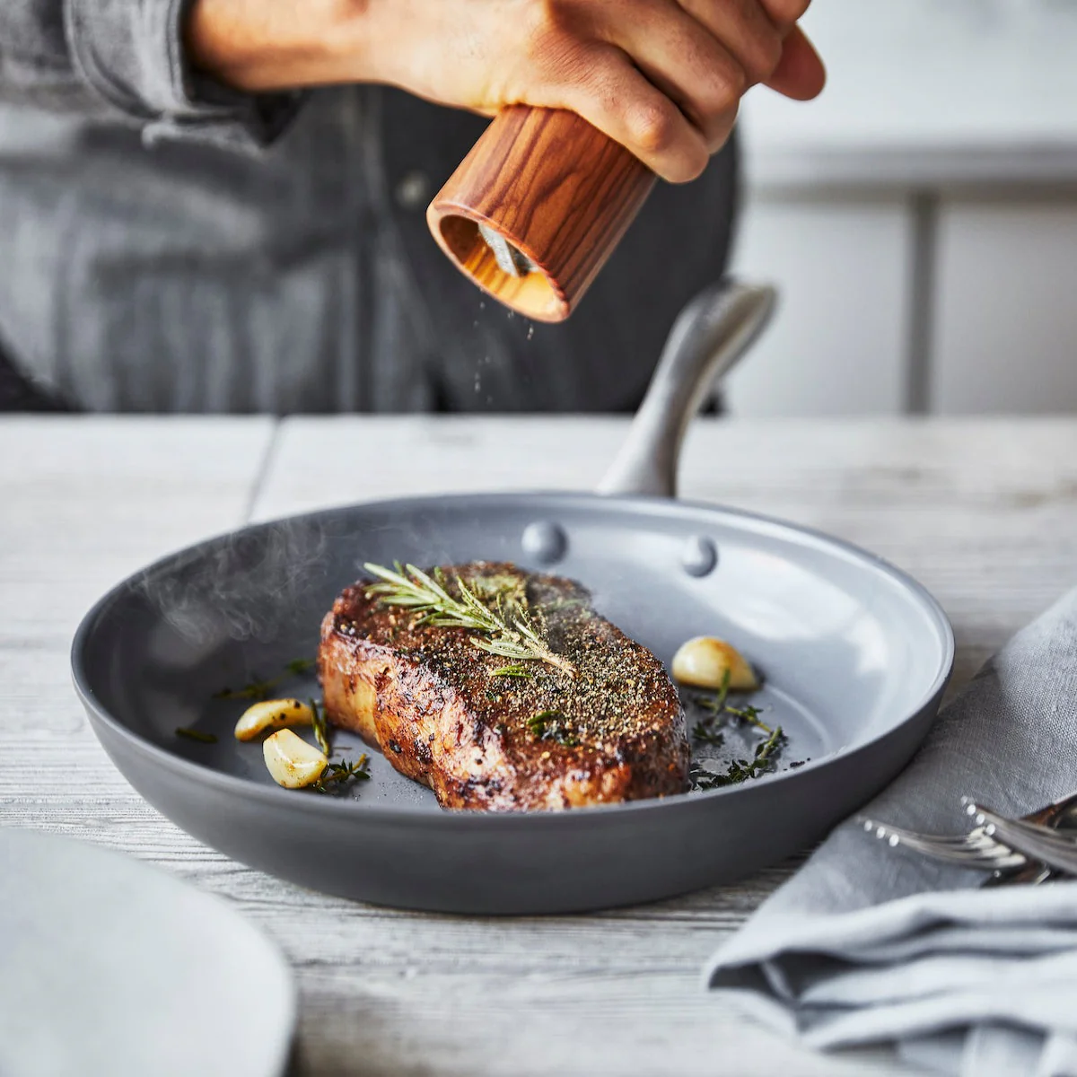 Lima Ceramic Nonstick 18-Piece Cookware Set