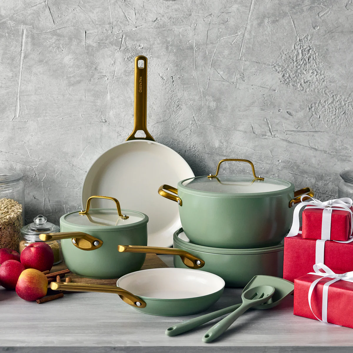 Reserve Pro Ceramic Nonstick 10-Piece Cookware Set | Sage