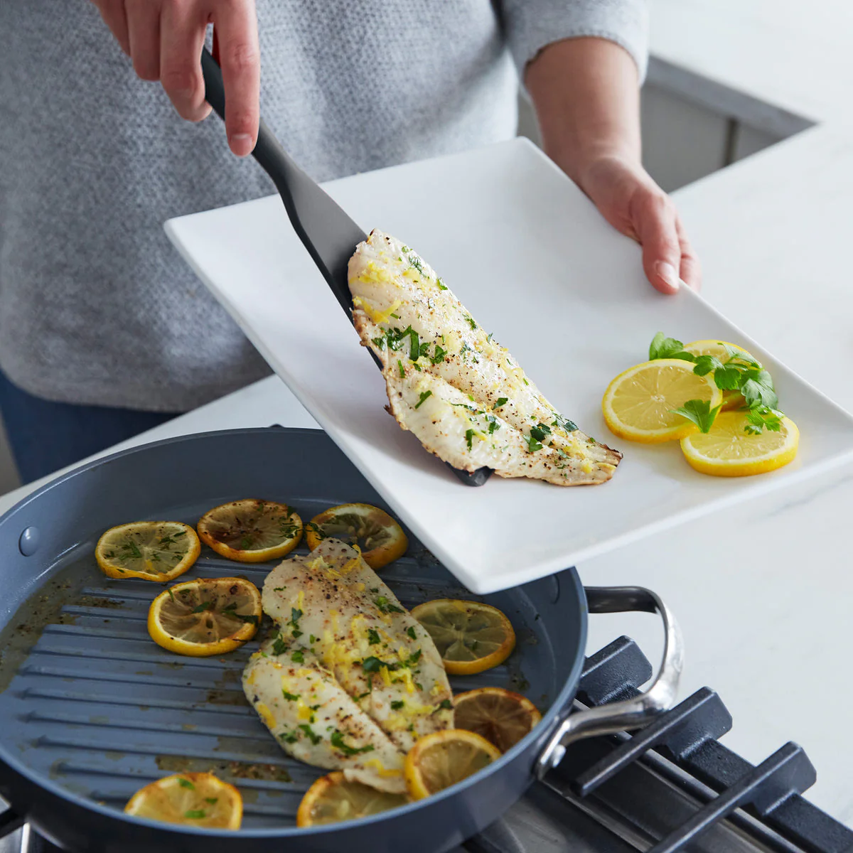 Platinum Silicone Tools 7-Piece Utensil Set | Gray