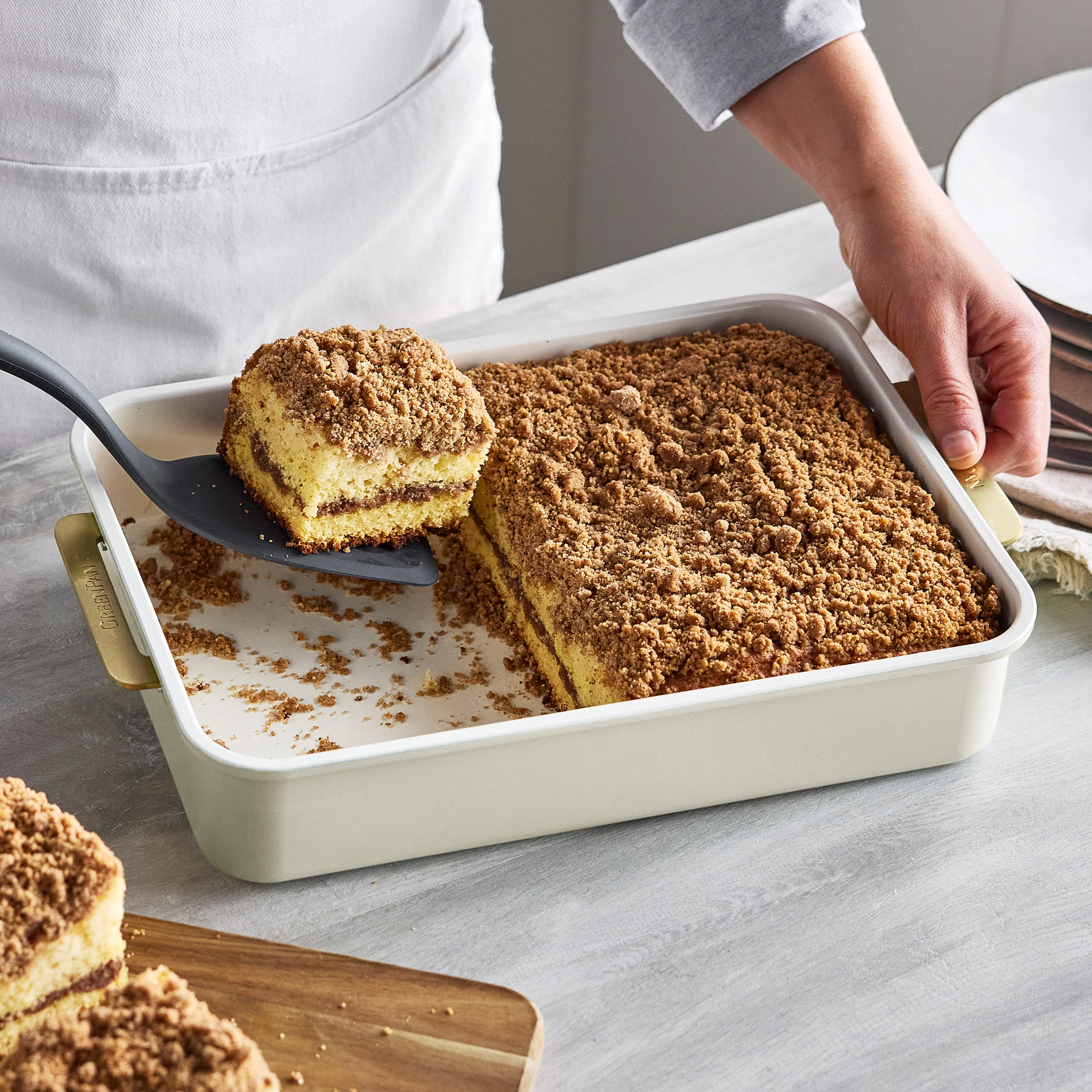 Reserve Bakeware 13 x 9 Rectangular Pan | Cream