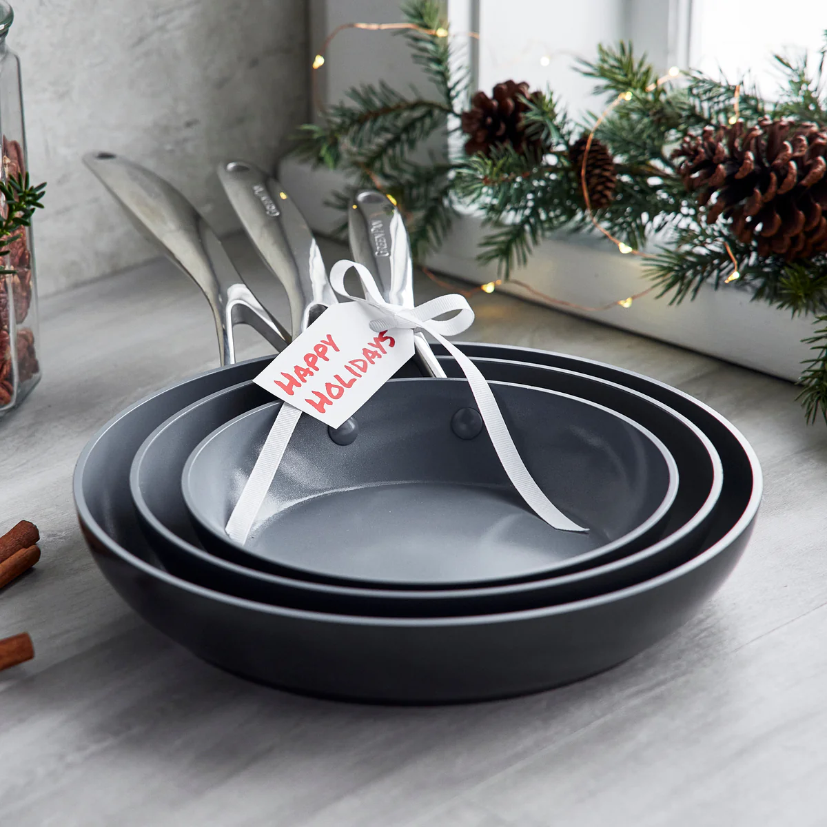 Valencia Pro Ceramic Nonstick 8, 9.5, and 11 Frypan Set | Gray