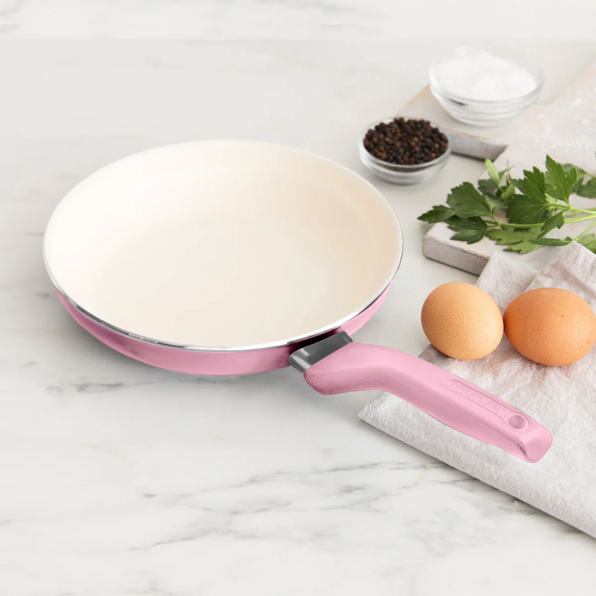 Rio Ceramic Nonstick 8 Frypan with Spatula | Pink