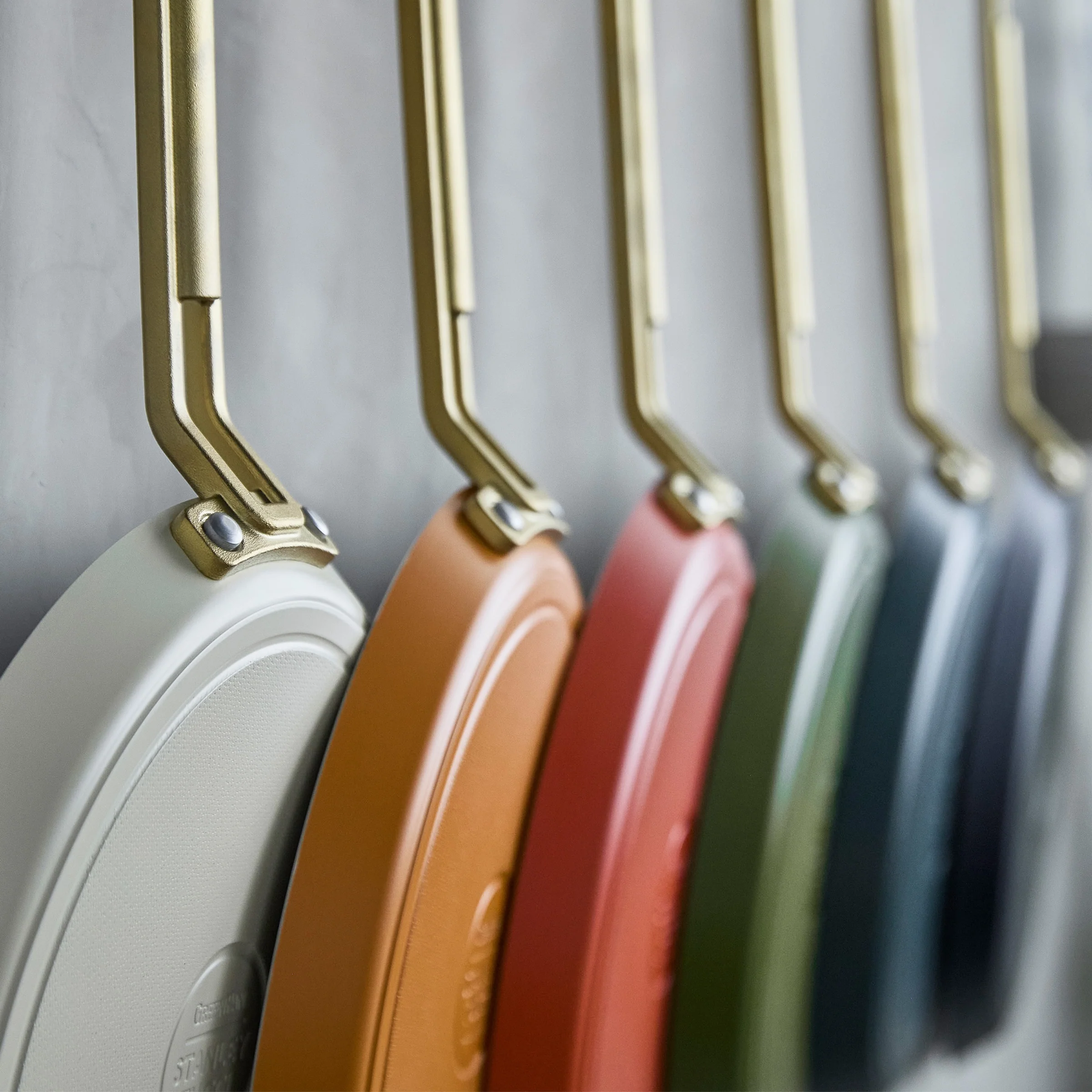 Stanley Tucci™ Ceramic Nonstick 10 Crepe and Omelette Pan | Tuscan Olive