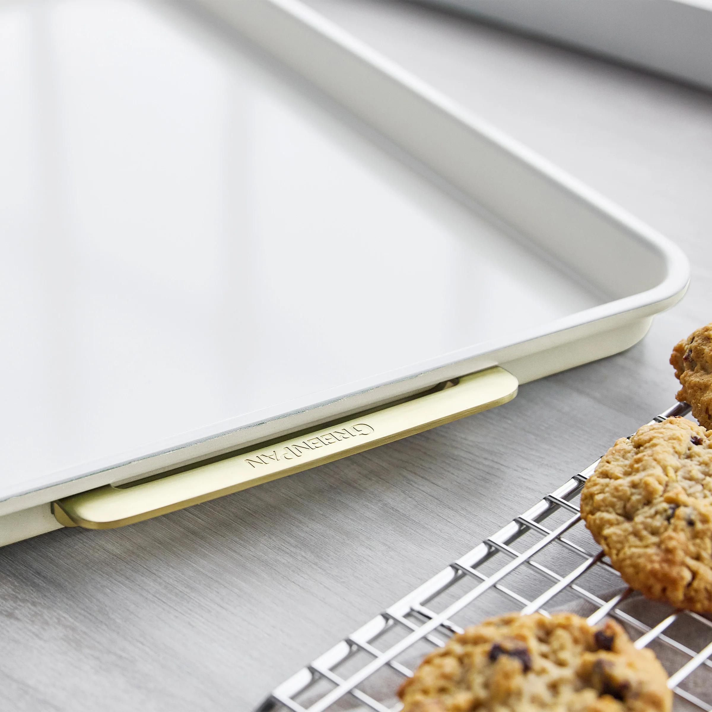 Reserve Bakeware 2-Piece Sheet Pan Set | Cream
