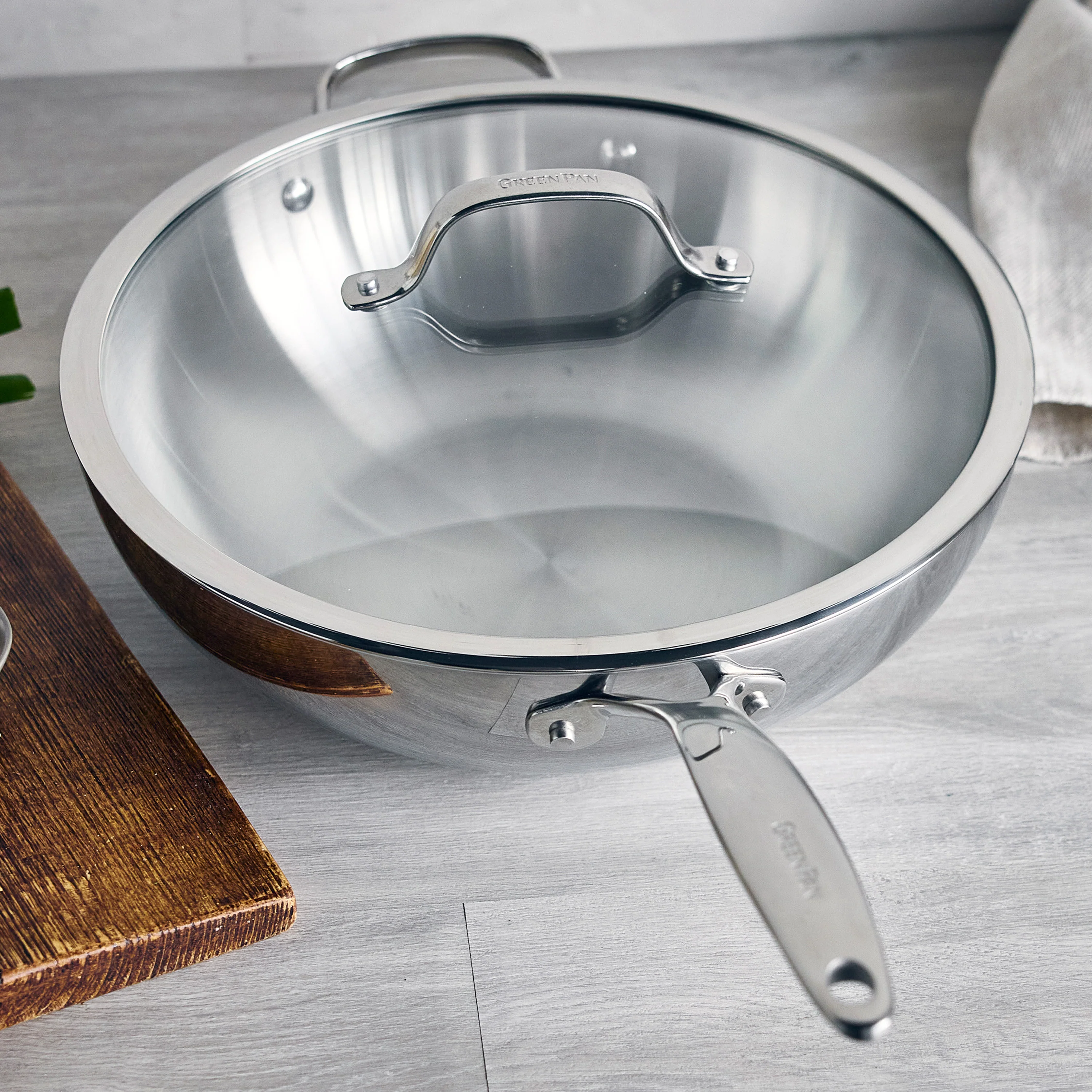 Valencia Pro Stainless Steel Uncoated 12 Wok with Lid