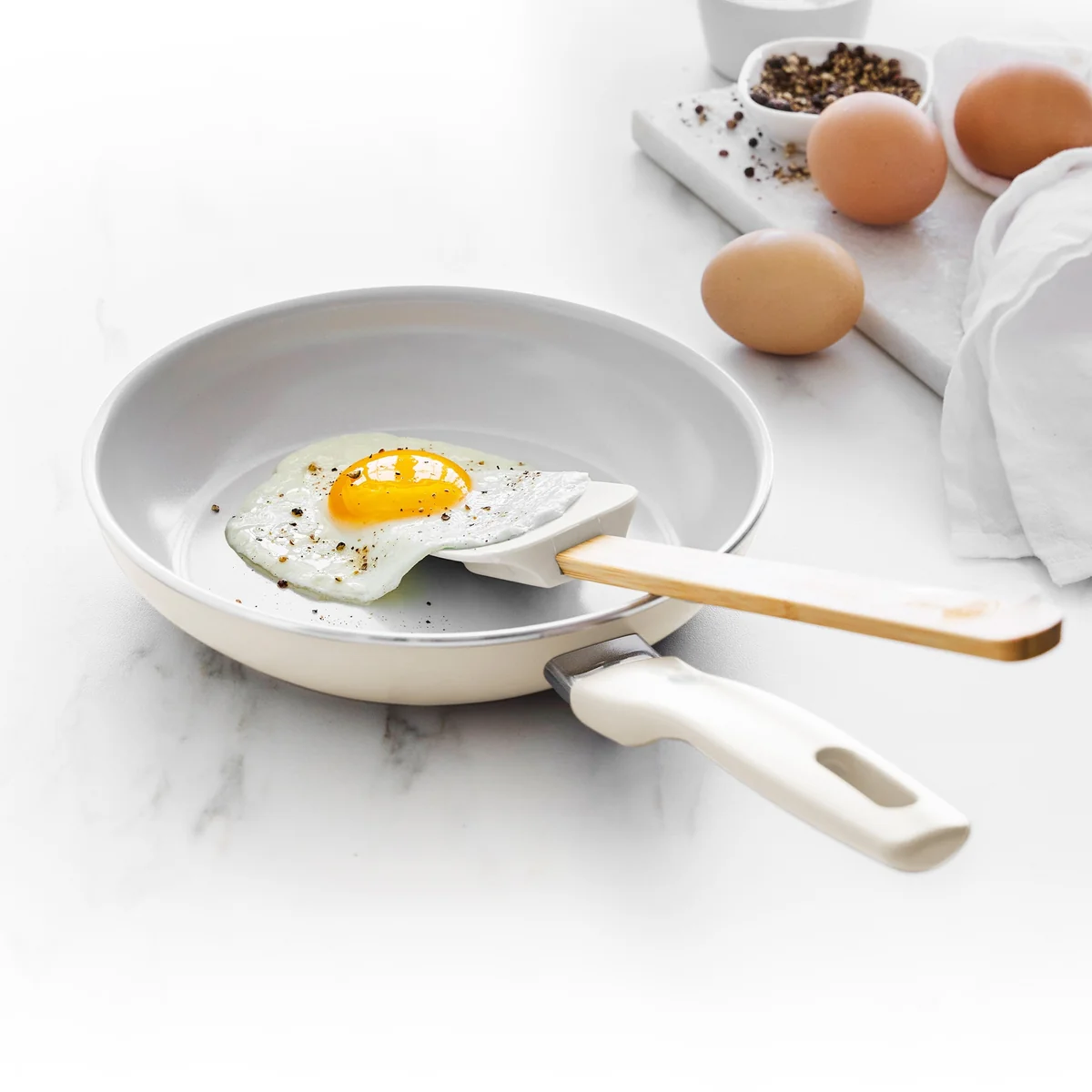 Dover Ceramic Nonstick 8 Frypan with Spatula | Cream White