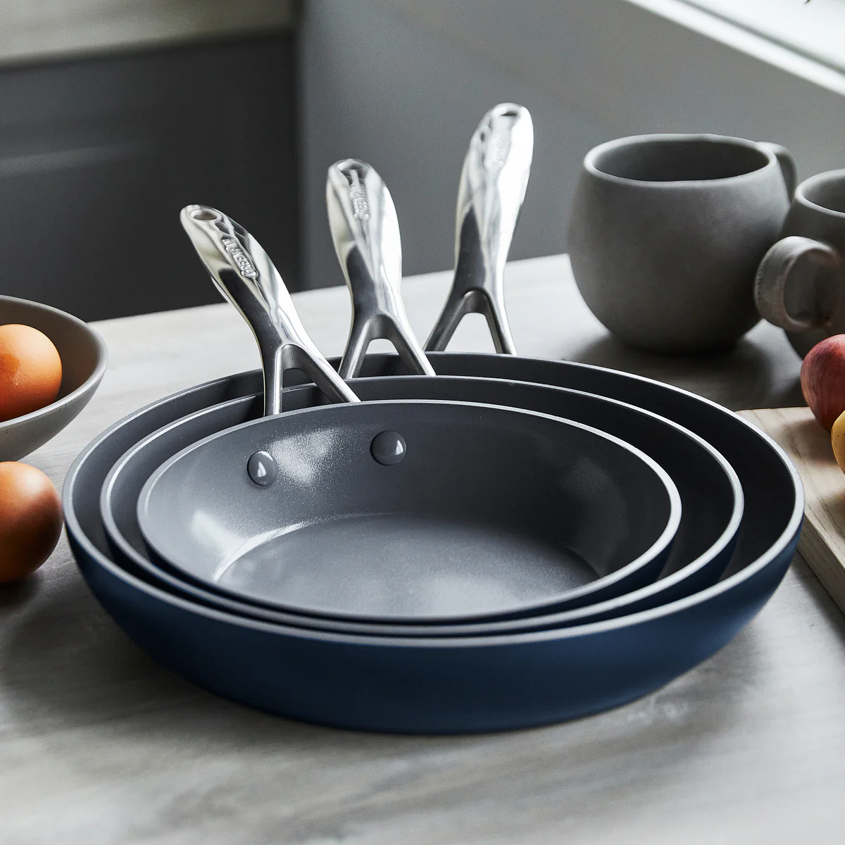 Valencia Pro Ceramic Nonstick 8, 9.5, and 11 Frypan Set | Twilight