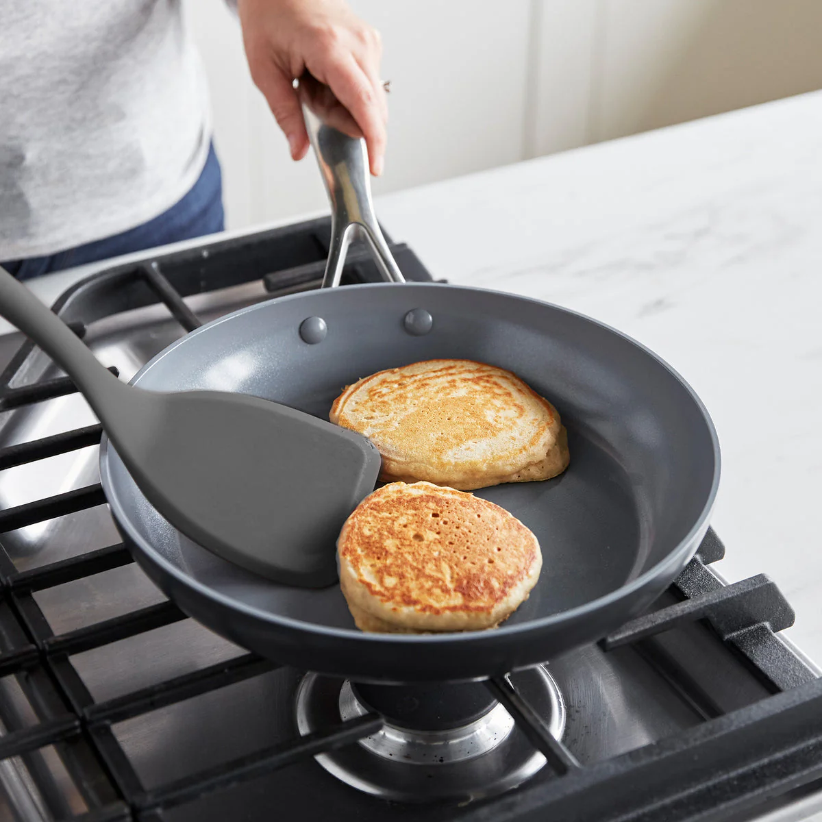 Platinum Silicone Solid Turner | Gray