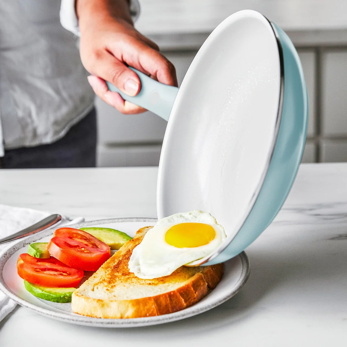 Dover Ceramic Nonstick 8 Frypan with Spatula | Blue Haze