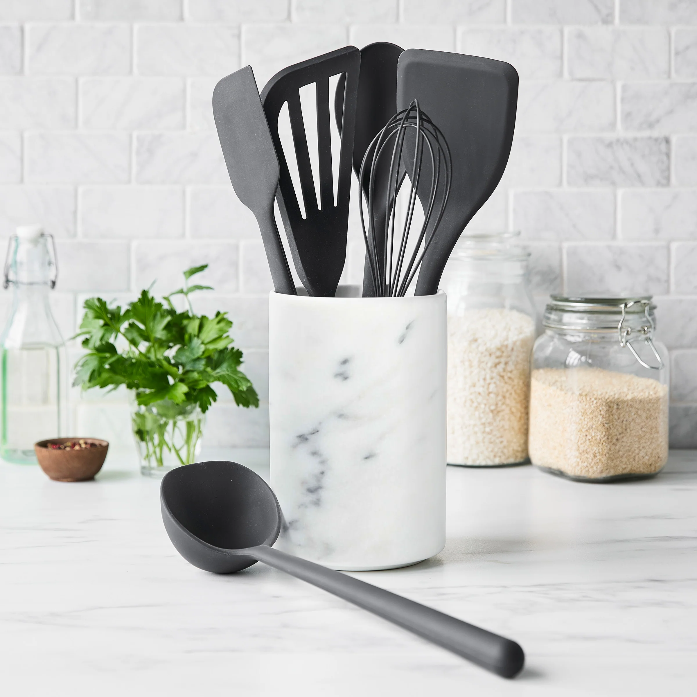 Platinum Silicone 7-Piece Utensil and Crock Set | Gray