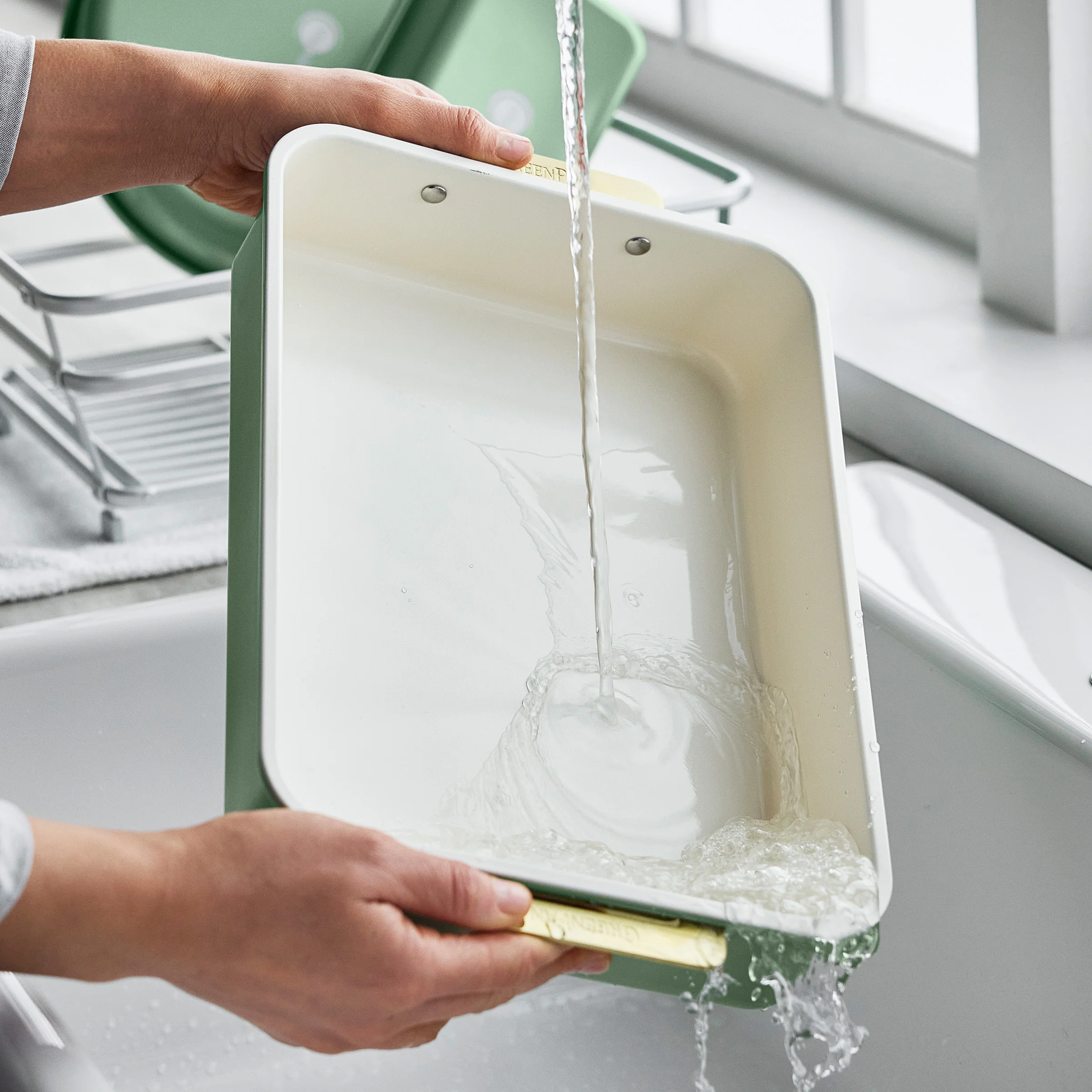 Reserve Bakeware 13 x 9 Rectangular Pan | Sage