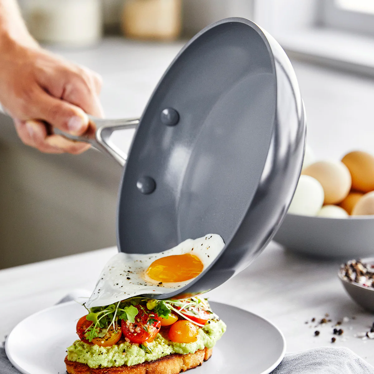 Valencia Pro Ceramic Nonstick 8 Frypan