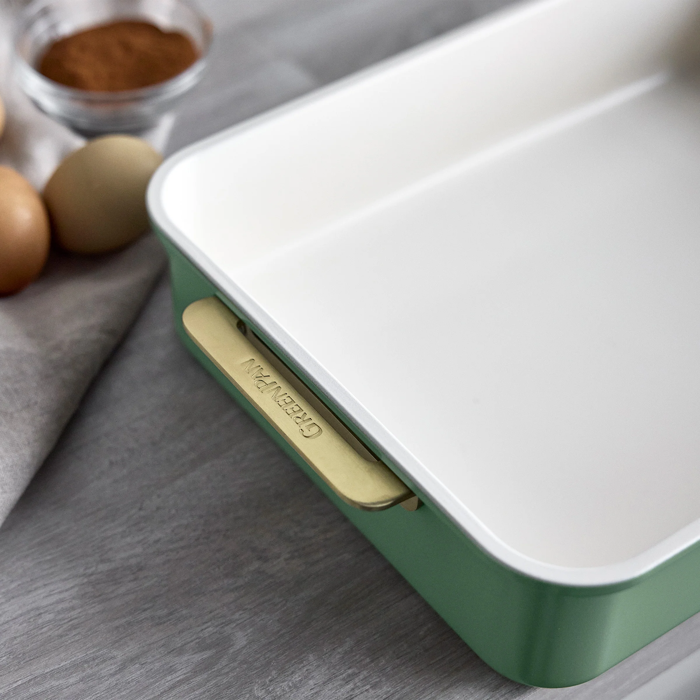 Reserve Bakeware 13 x 9 Rectangular Pan | Sage