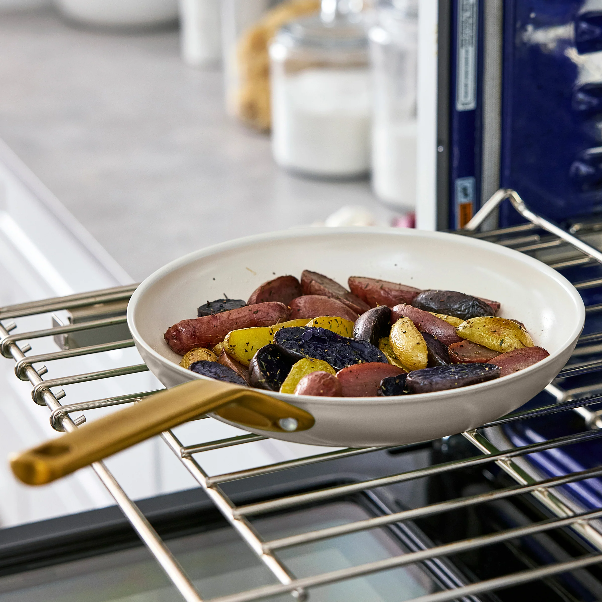 Reserve Pro Ceramic Nonstick 10-Piece Cookware Set | Macadamia