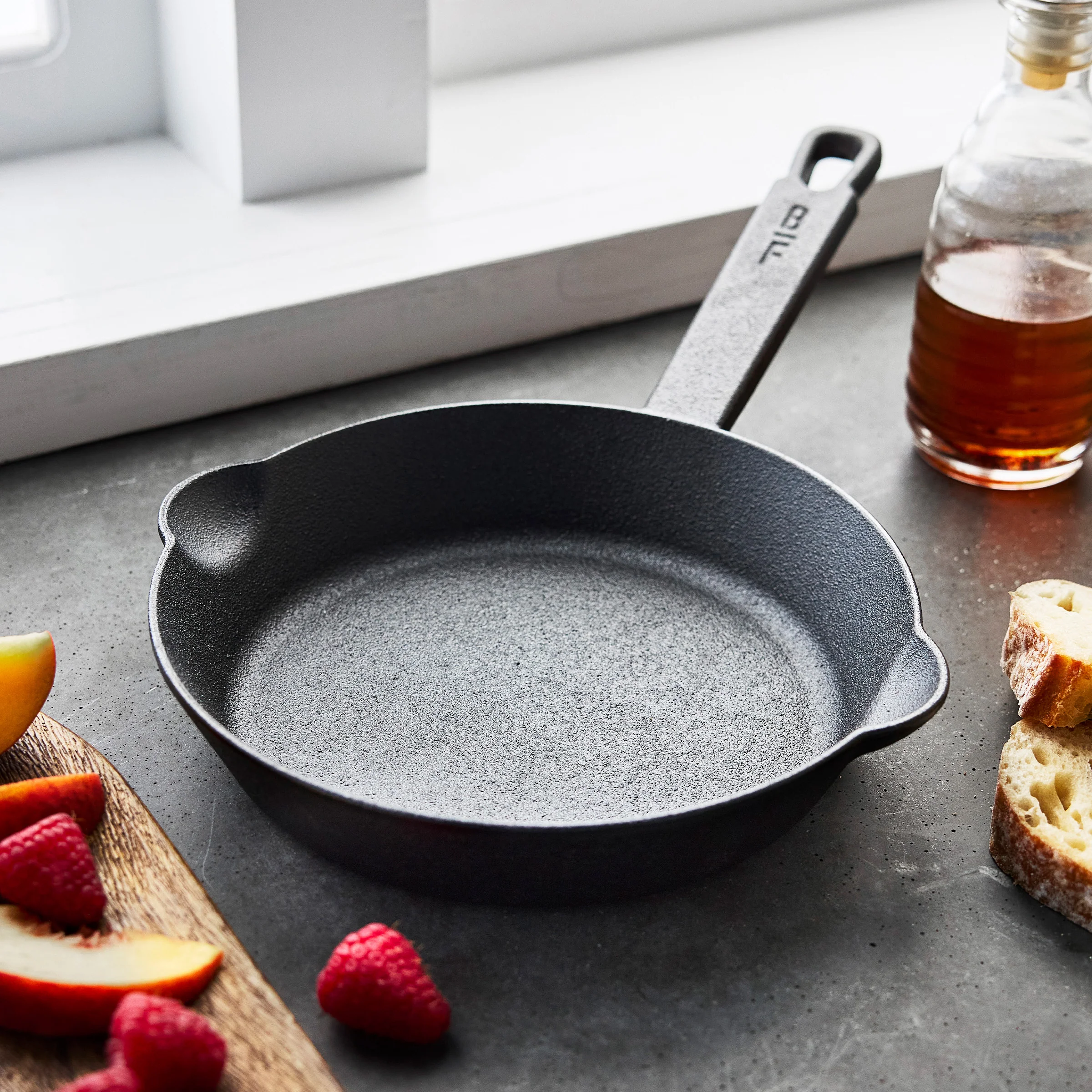 Bobby Flay by GreenPan 8 Cast Iron Frypan