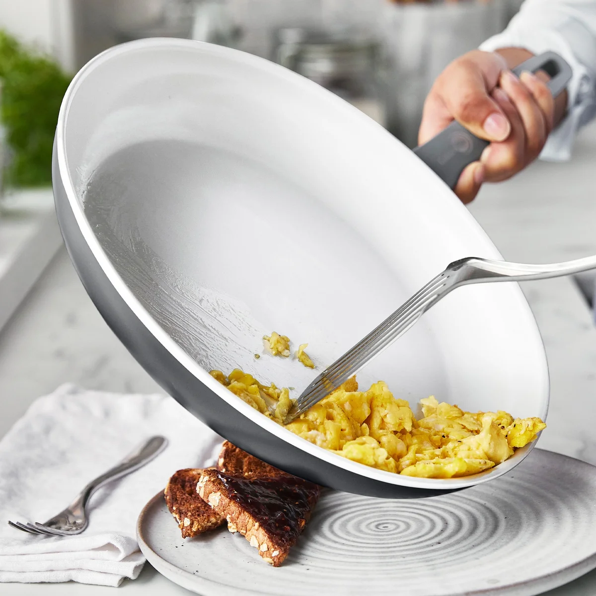 Dover Ceramic Nonstick 8, 10 and 12 Frypan Set