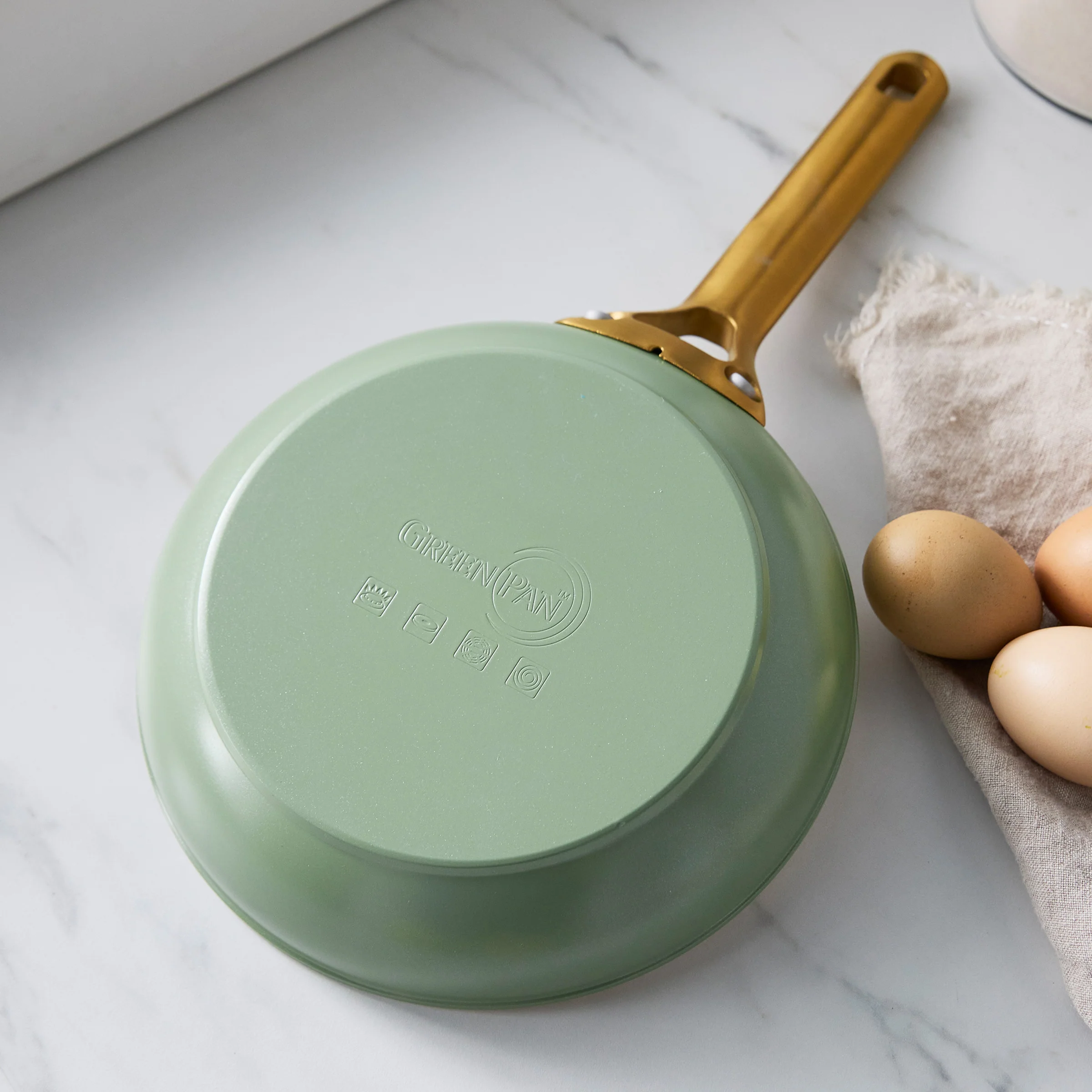 Reserve Pro Ceramic Nonstick 8 Frypan | Sage