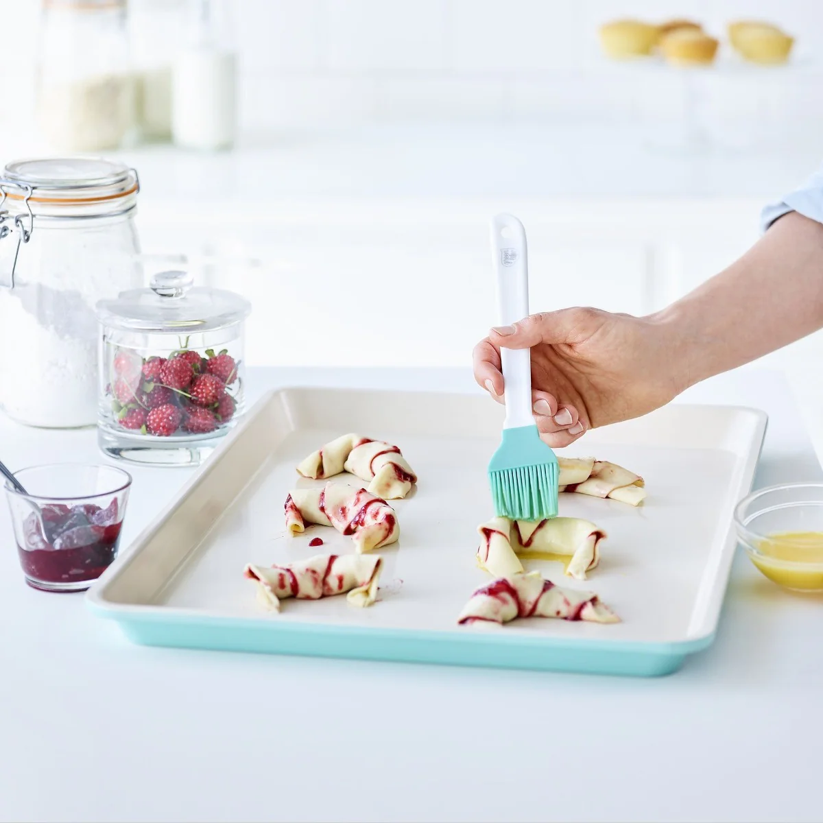 GreenLife Ceramic Nonstick 18 x 13 Cookie Sheet | Turquoise