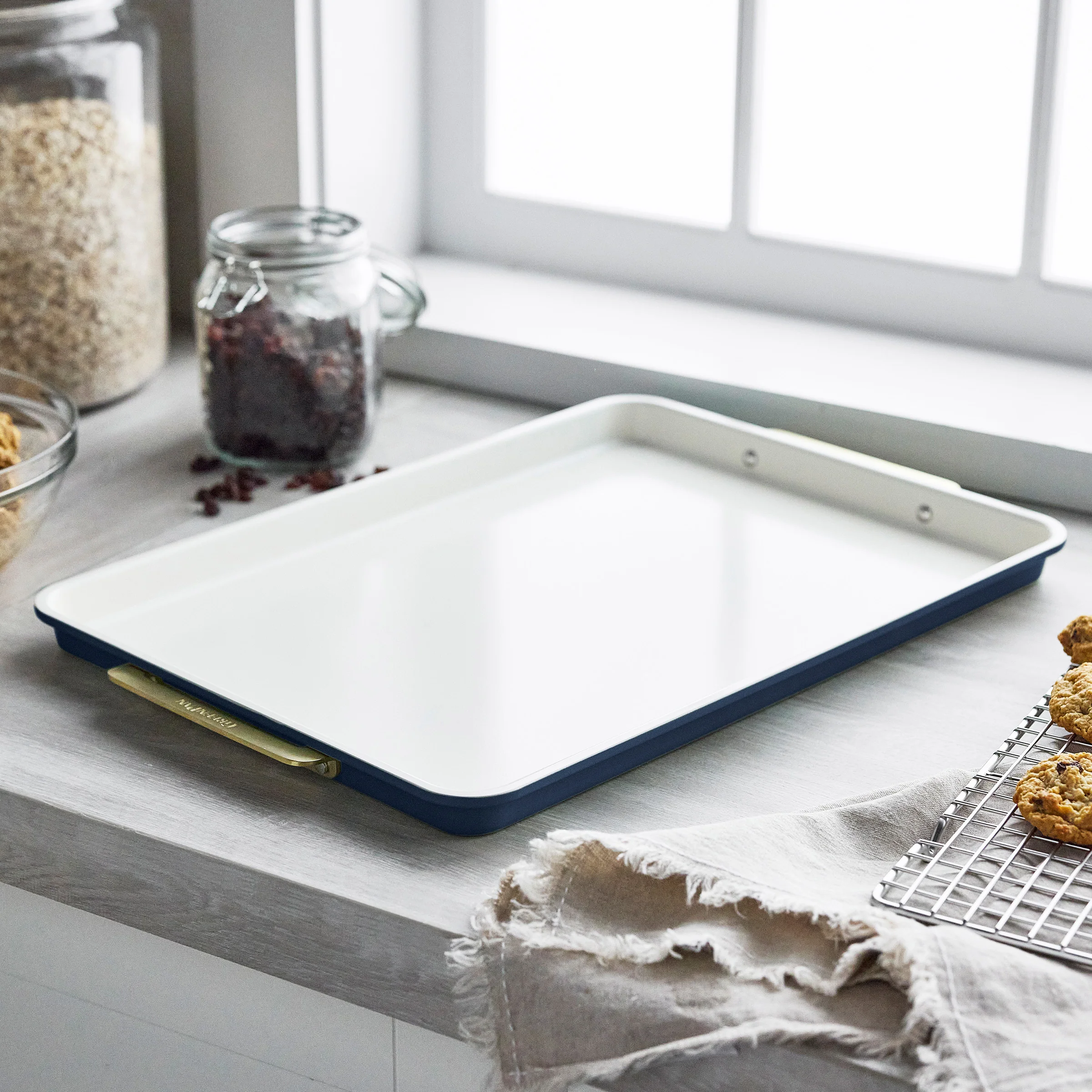 Reserve Bakeware 2-Piece Sheet Pan Set | Twilight