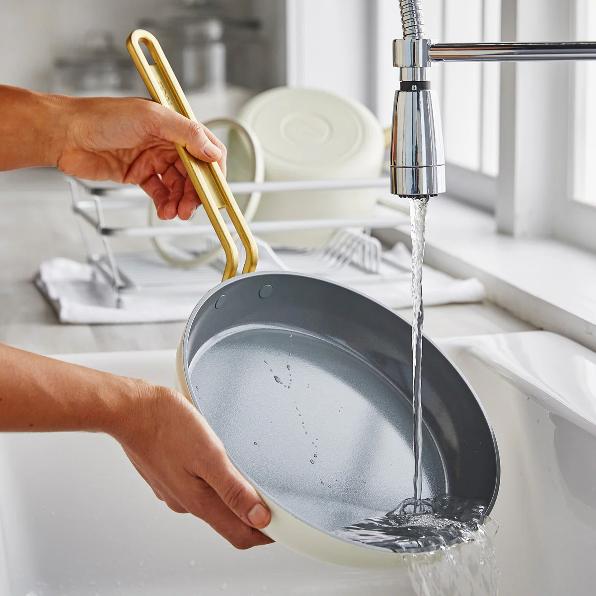 Stanley Tucci™ Ceramic Nonstick 4-Piece Frypan Set with The Tucci Cookbook | Carrara White