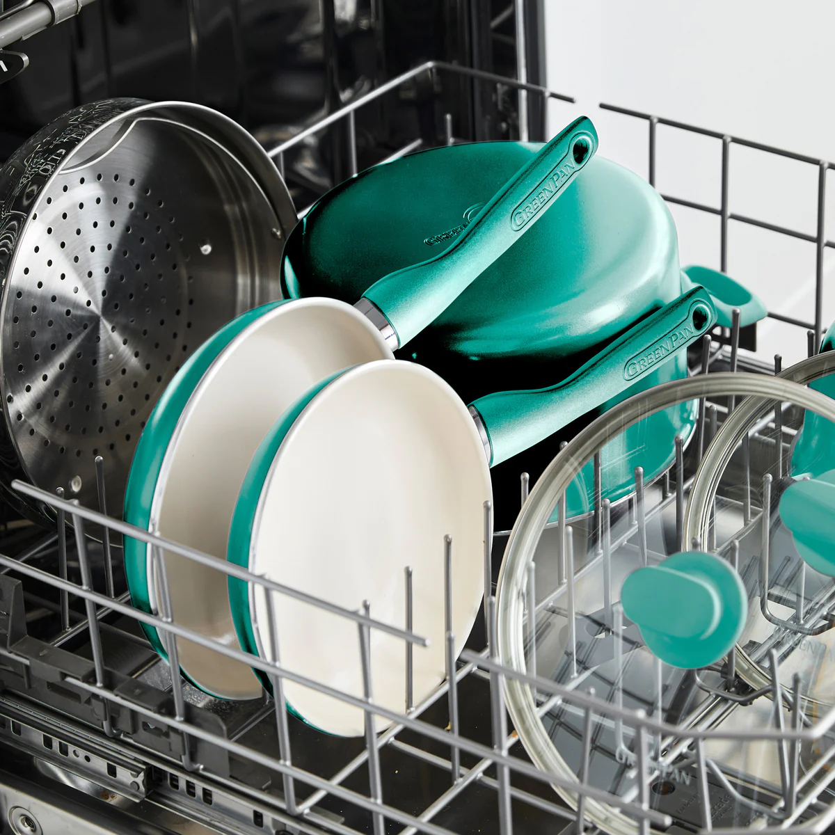 Rio Ceramic Nonstick 8 Frypan with Spatula | Turquoise