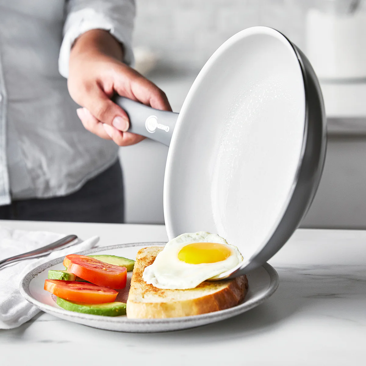 Dover Ceramic Nonstick 8 Frypan