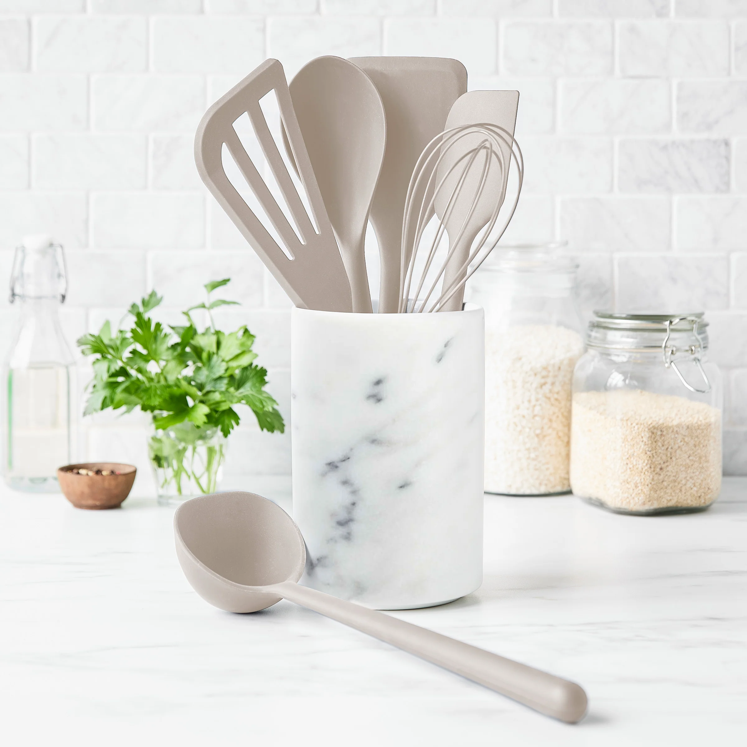 Platinum Silicone 7-Piece Utensil and Crock Set | Taupe