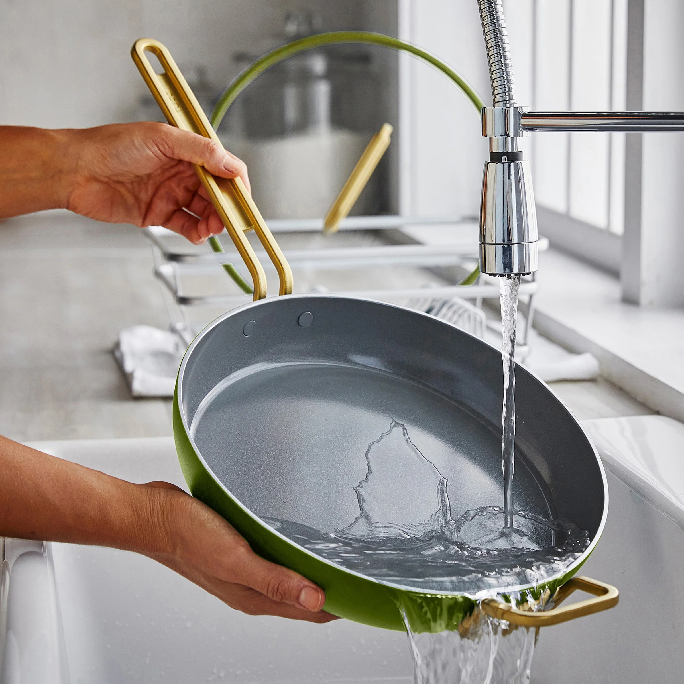 Stanley Tucci™ Ceramic Nonstick 12 Frypan with Lid | Tuscan Olive