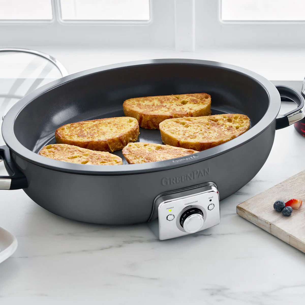 Elite 5.5-Quart Oval Electric Skillet | Graphite