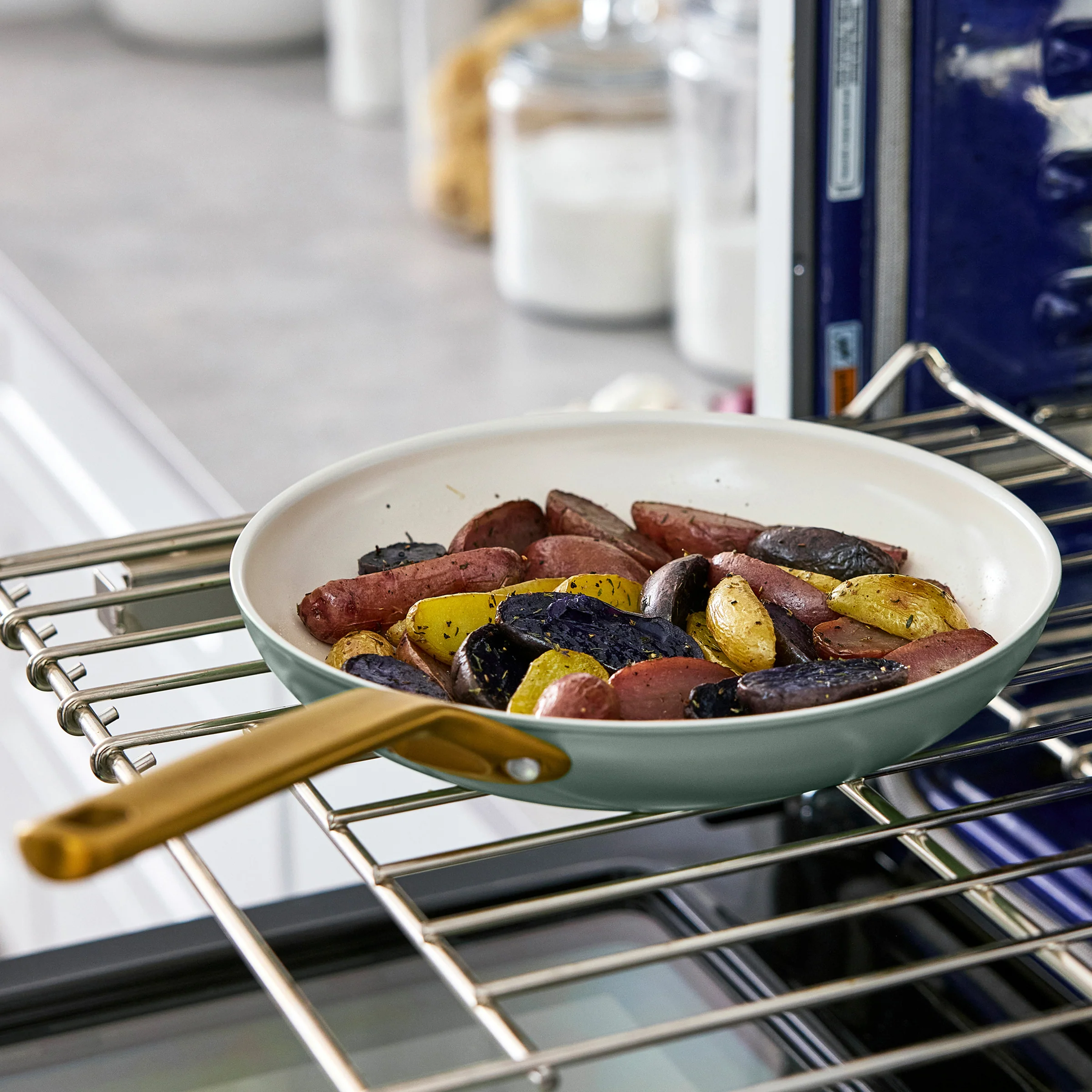 Reserve Pro Ceramic Nonstick 10-Piece Cookware Set | Moss