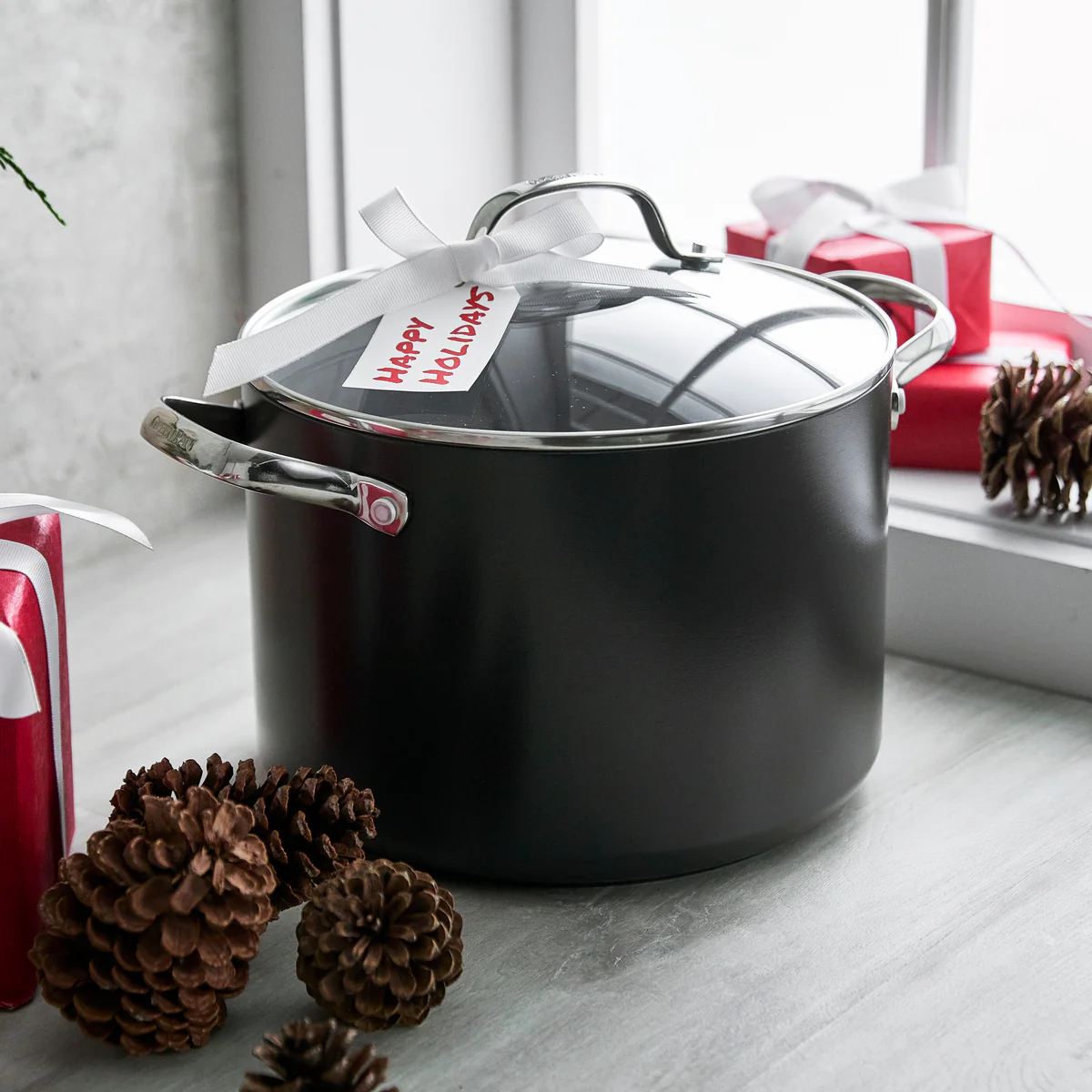 Valencia Pro Ceramic Nonstick 8-Quart Stockpot with Lid