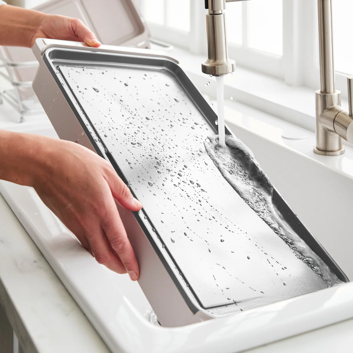 Advanced Griddle with Warming Drawer | Clay