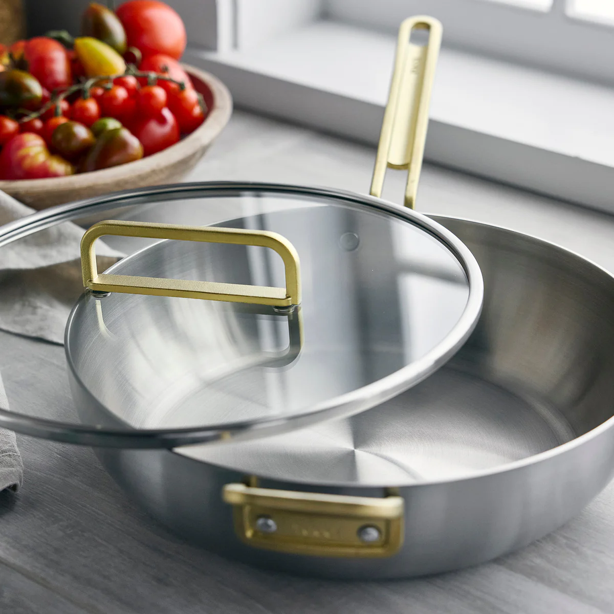 Stanley Tucci™ Uncoated Stainless Steel 6.5-Quart Stanley Pan with Lid