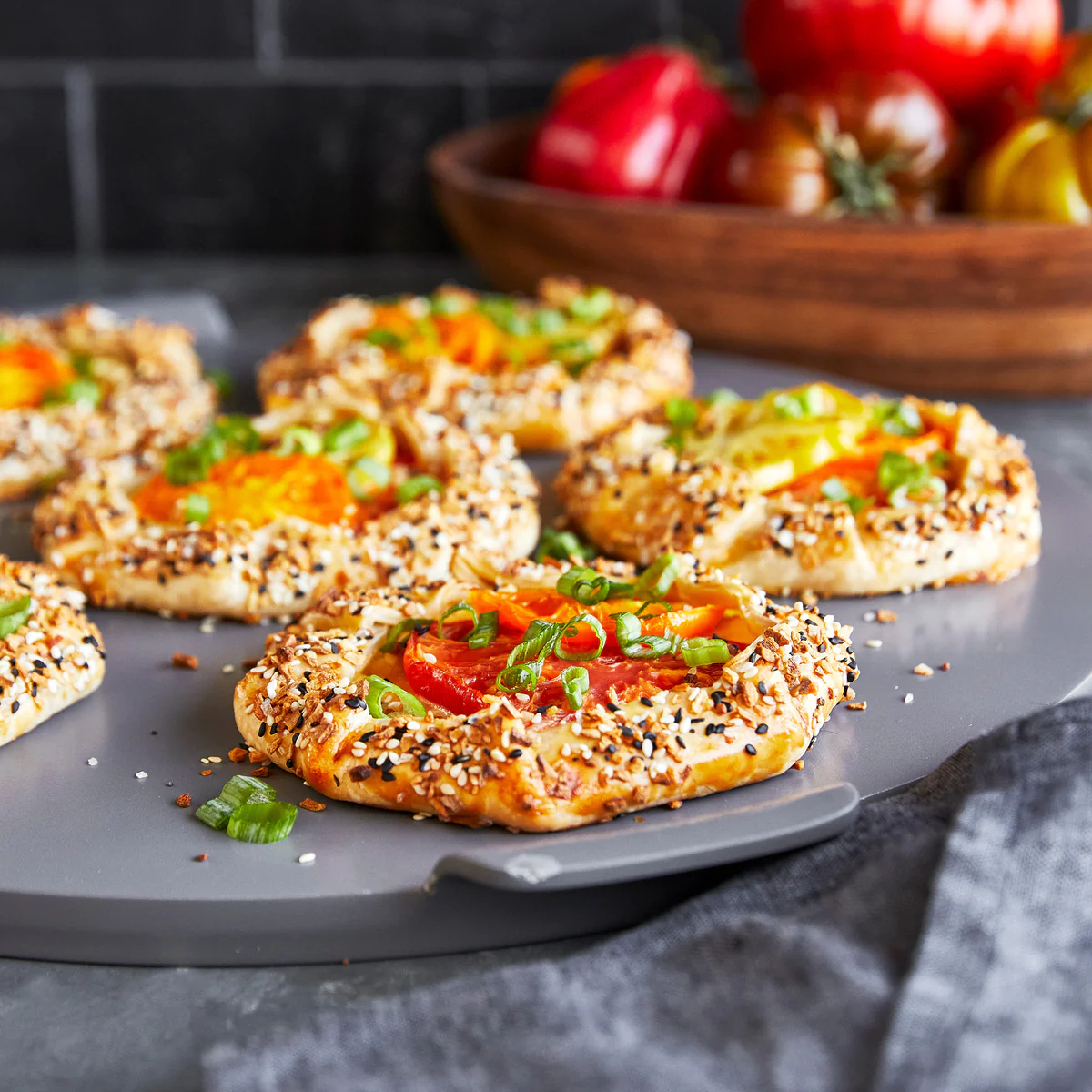 Premiere Ovenware 16.5 Round Pizza Baker