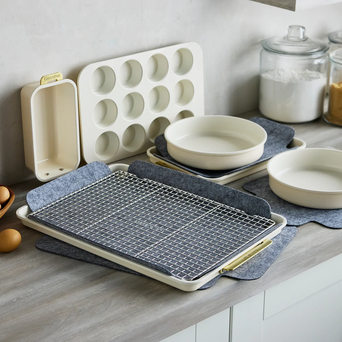 Reserve Bakeware 7-Piece Set | Cream