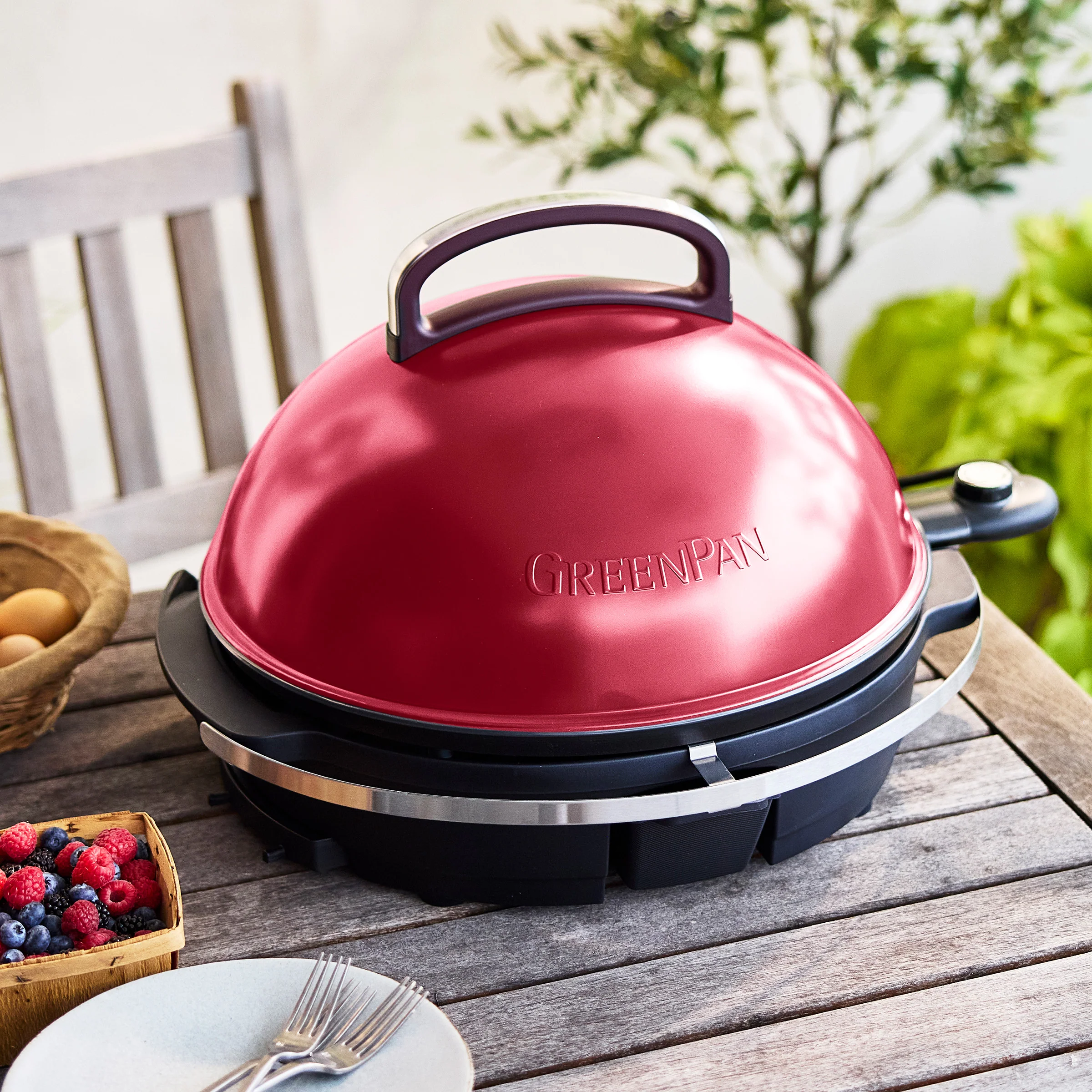 2-in-1 Portable Indoor/Outdoor Electric Grill & Griddle | Cinnamon