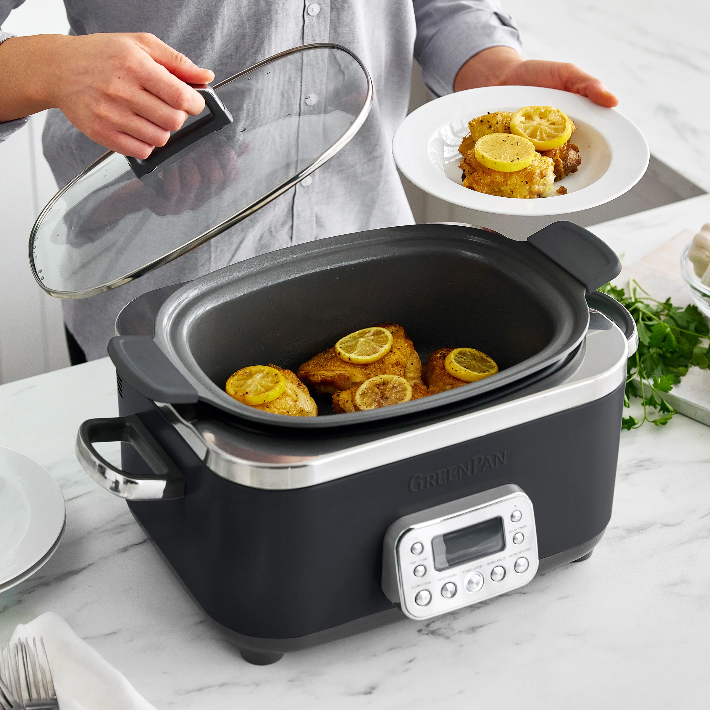 Elite 14-in-1 6-Quart Slow Cooker | Black
